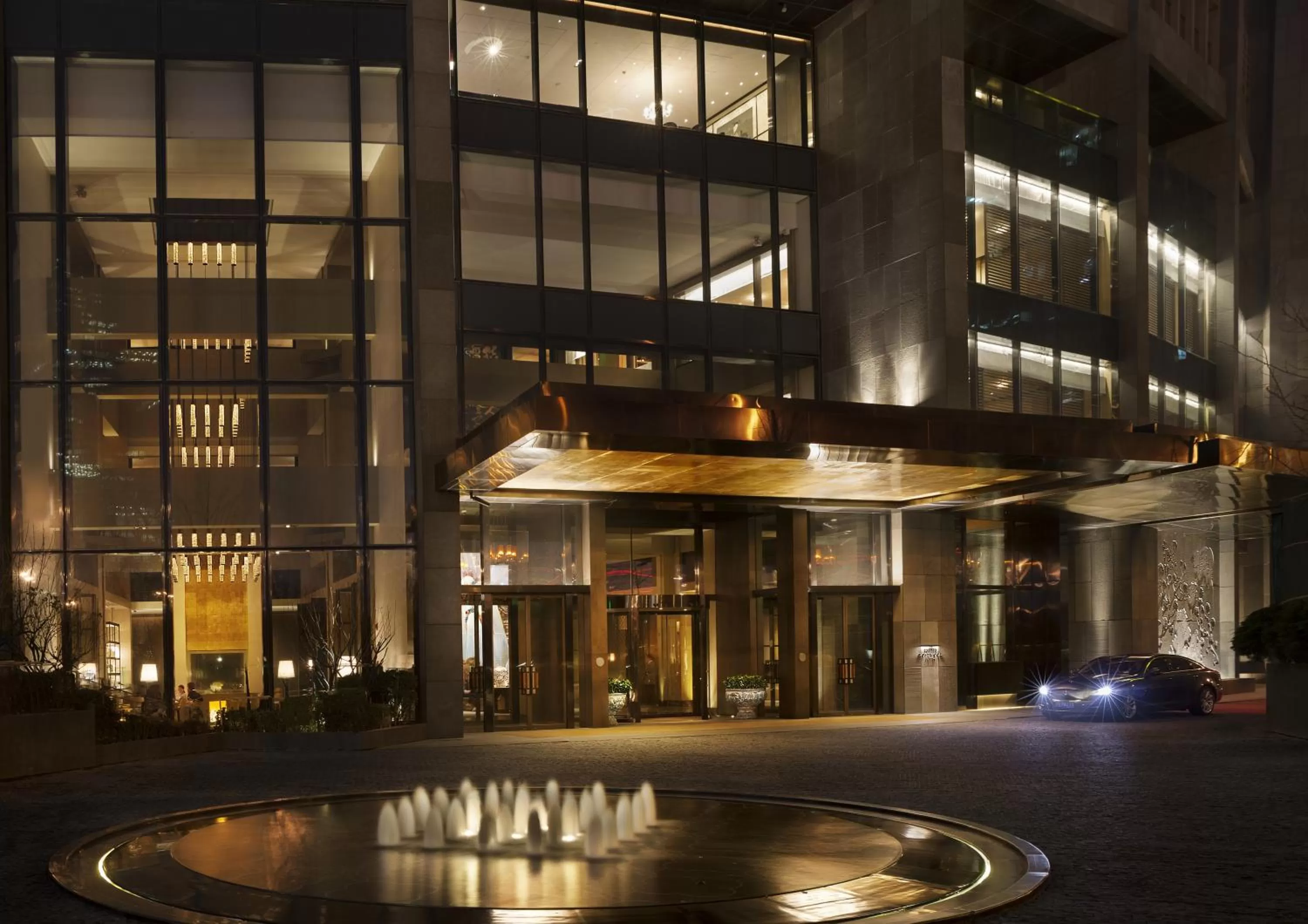 Facade/entrance in Rosewood Beijing