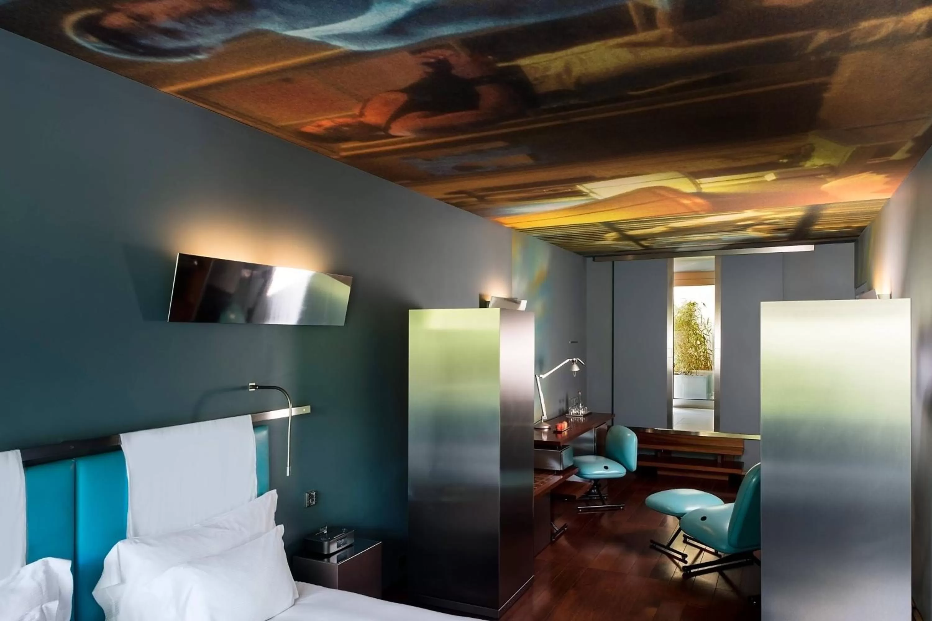 Living room in The Hotel Lucerne, Autograph Collection