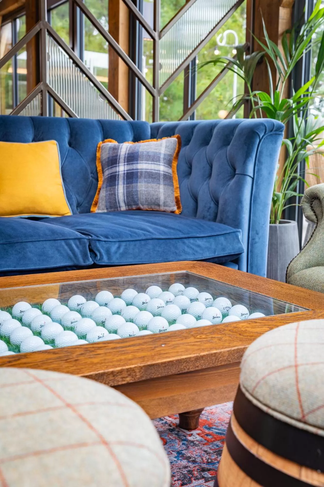 Lounge or bar in The Springs Resort & Golf Club