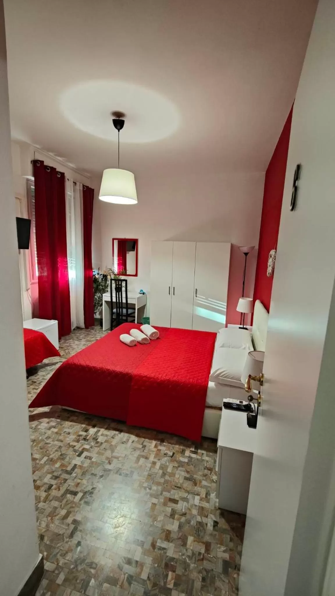 Bed in Etnea Glamour House