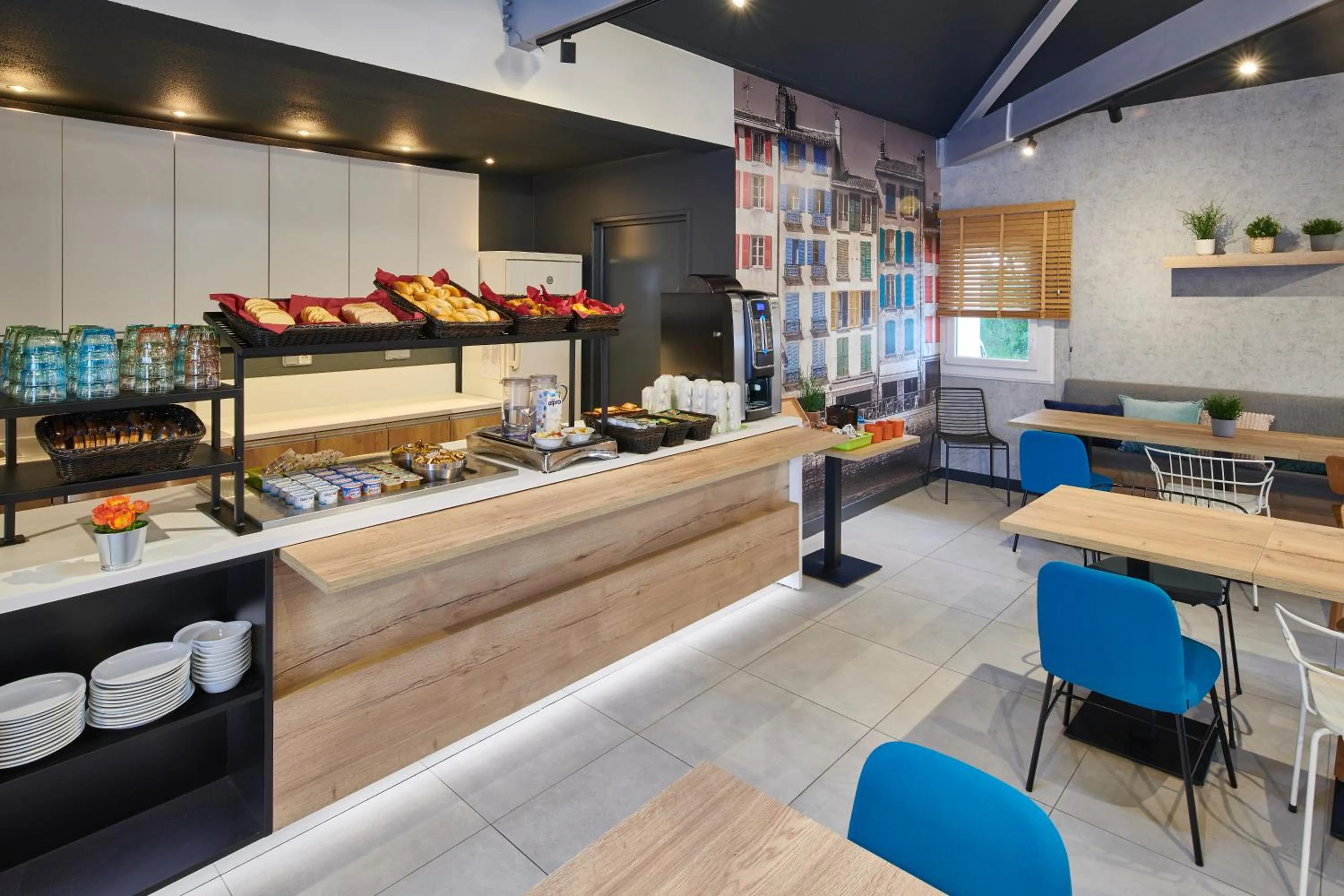 Breakfast in ibis budget Bayonne