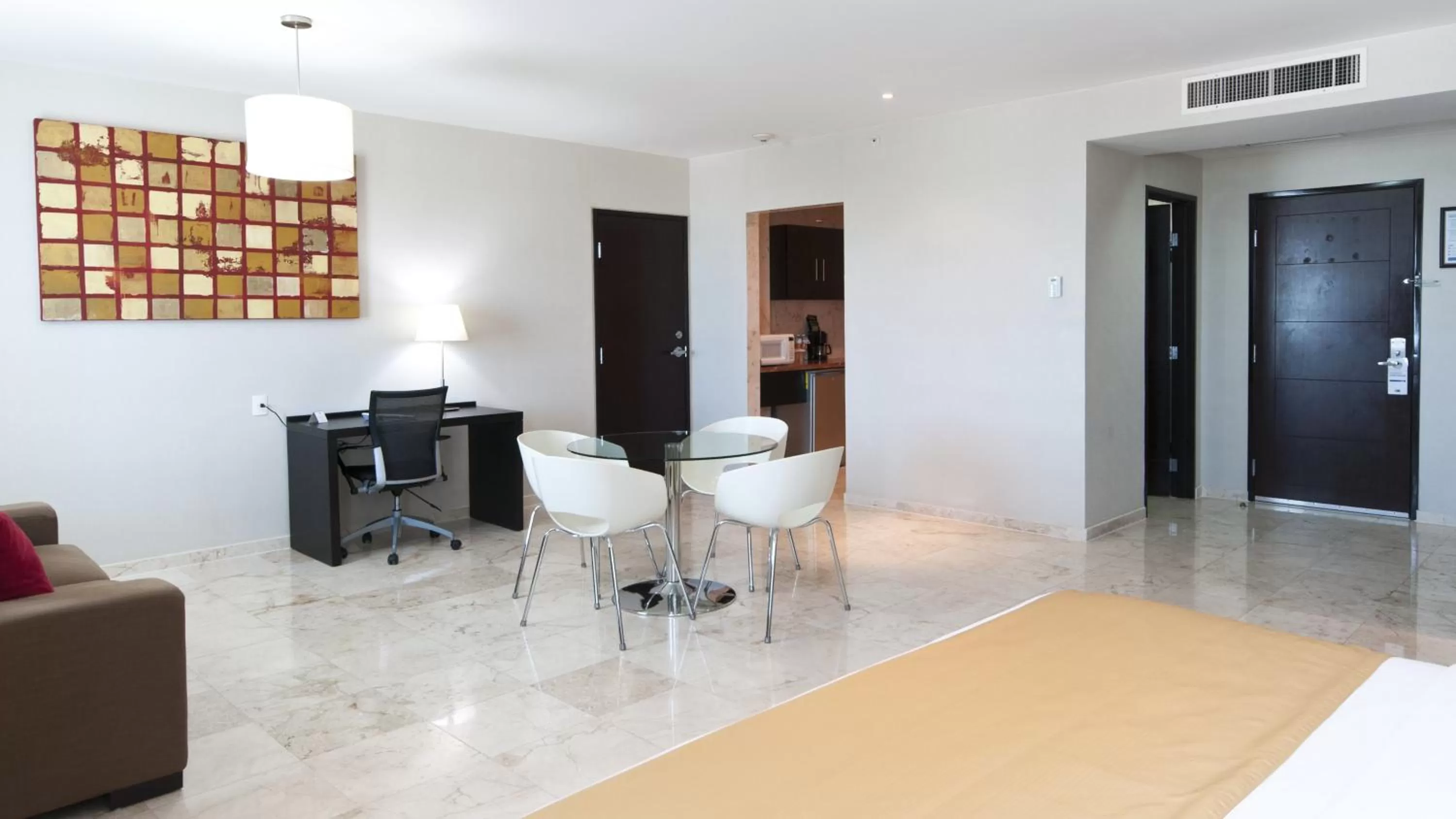 Bedroom in Holiday Inn Express Ciudad Del Carmen by IHG