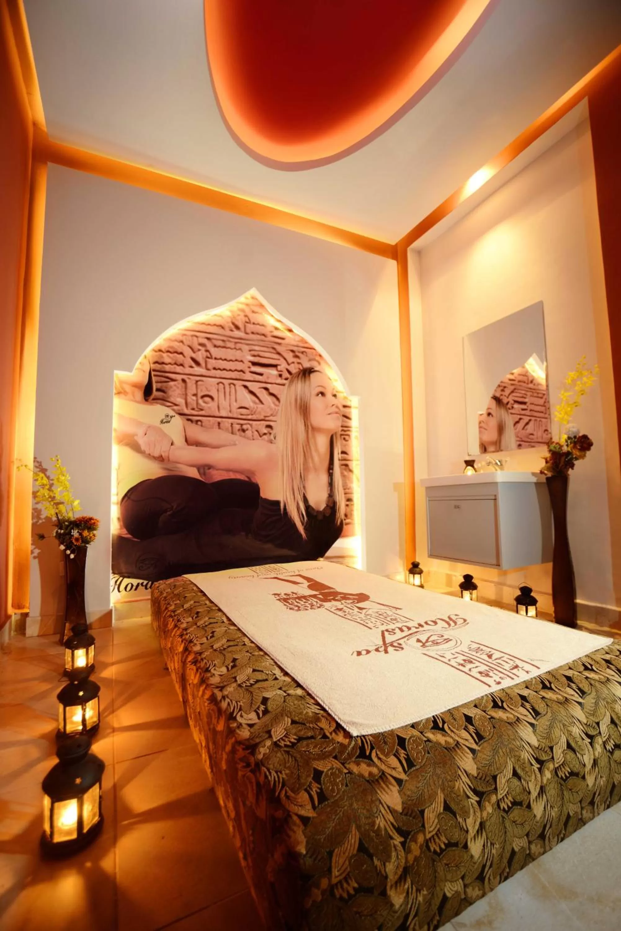 Massage, Bed in Pickalbatros Jungle Aqua Park - Neverland Hurghada