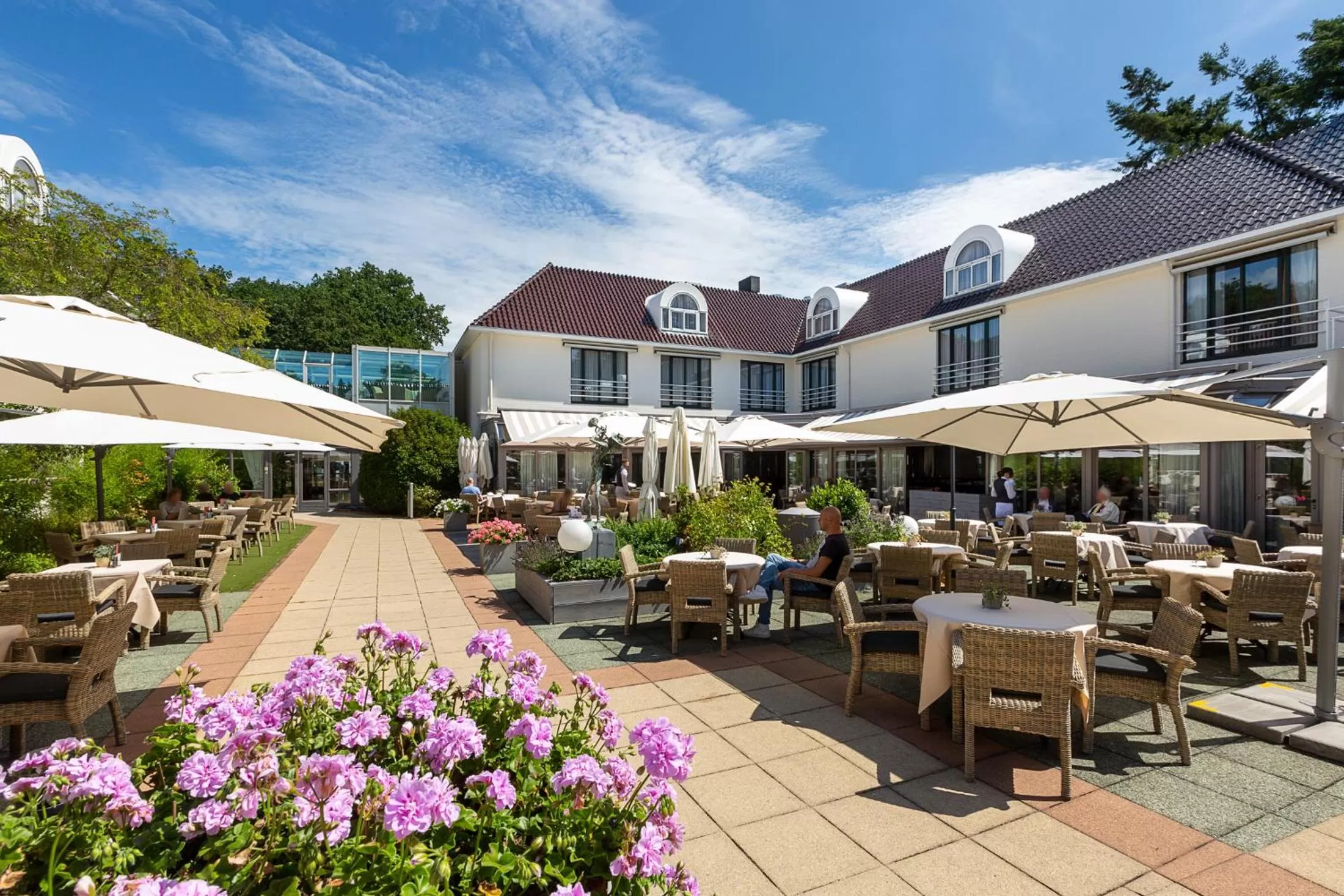 Garden in Fletcher Hotel-Restaurant Oud London