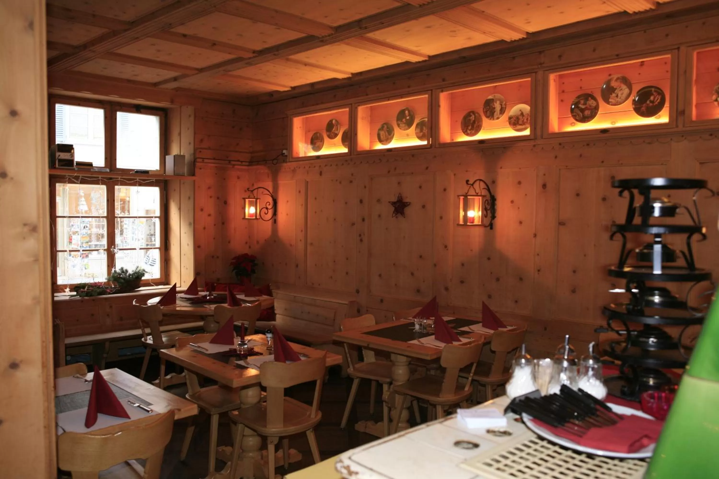 Restaurant/places to eat in Hotel Franziskaner