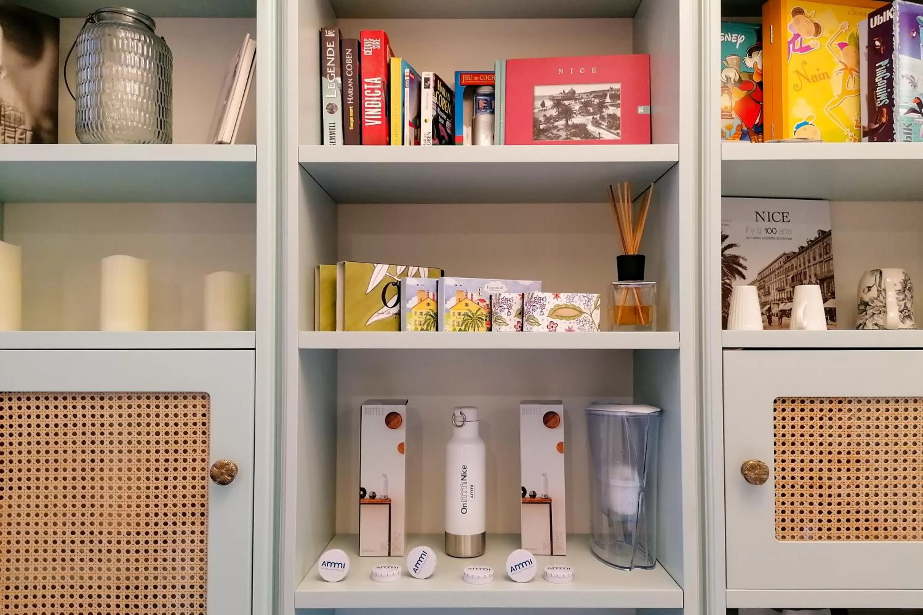 Decorative detail in Hotel Aparthotel AMMI Vieux Nice