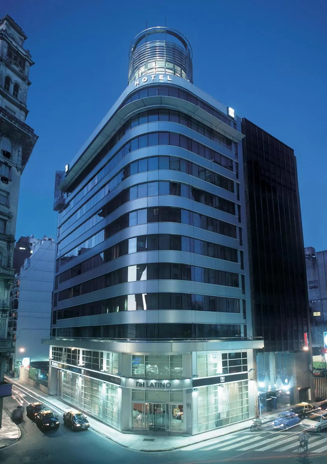 Property building in NH Buenos Aires Latino