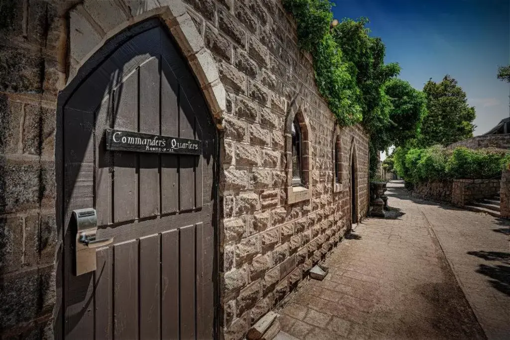 Commander's Quarter’s With 3 Bunks in Kryal Castle Ballarat Commander's Quarter’s With 3 Bunks in Kryal Castle Ballarat
