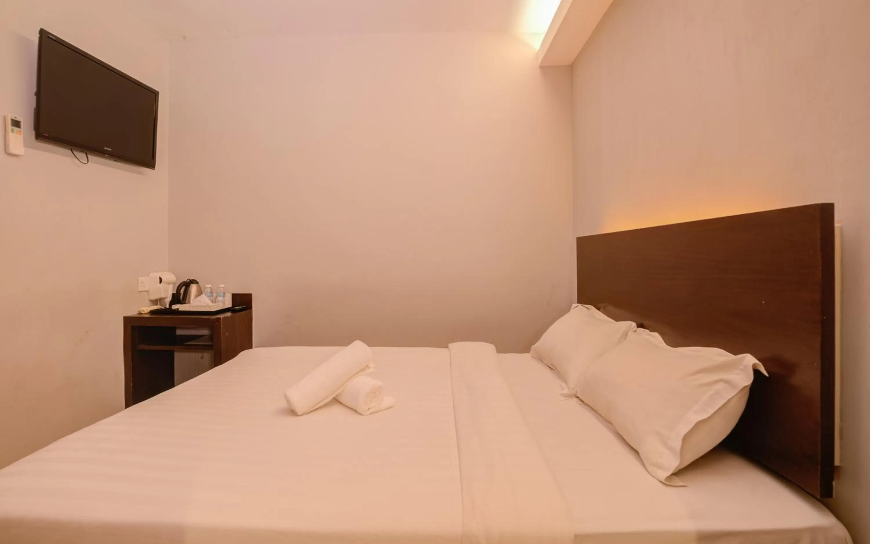 Standard Queen Room in GM Hotel Metro at Sunway