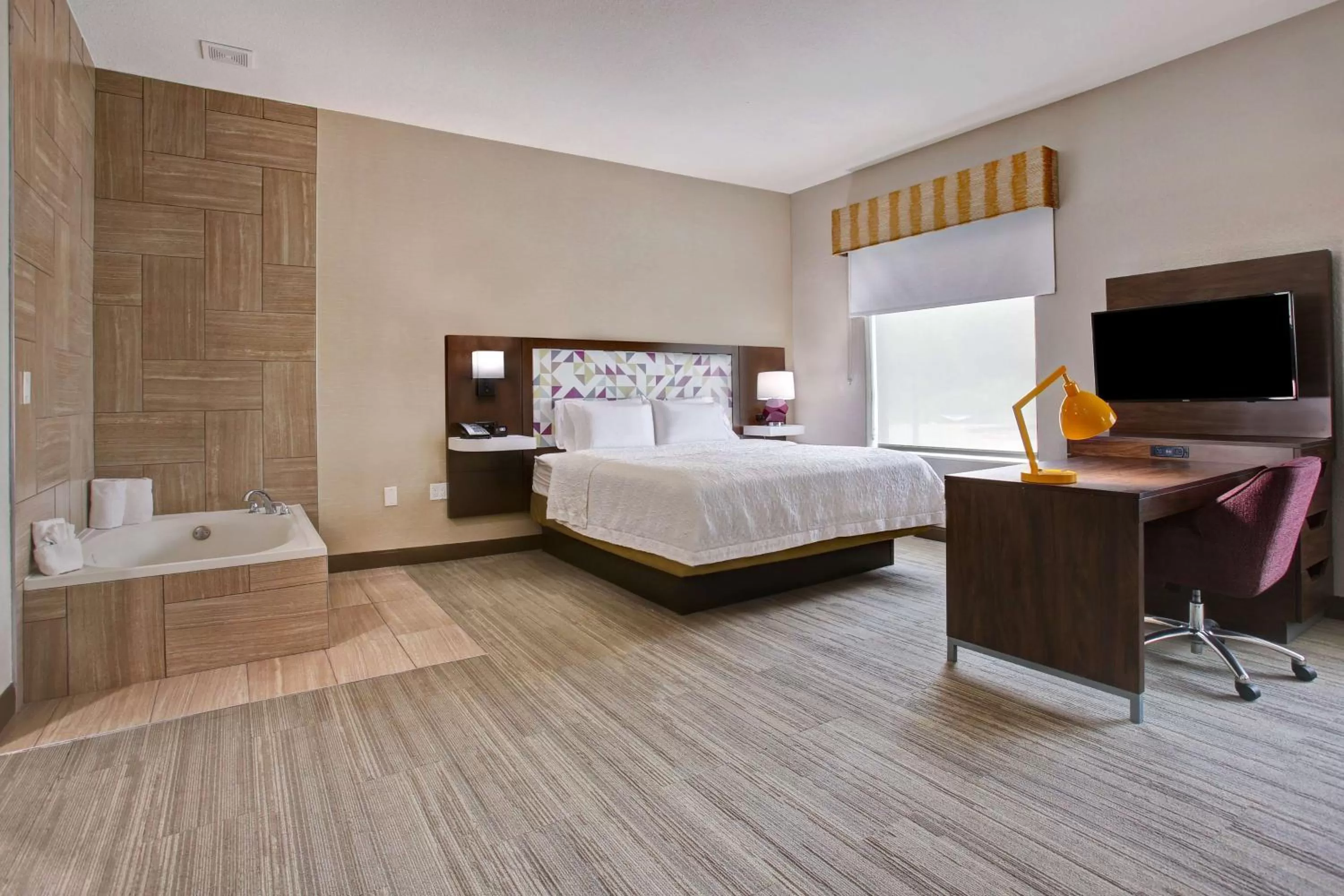 Bedroom, Bed in Hampton Inn & Suites Dallas-DeSoto