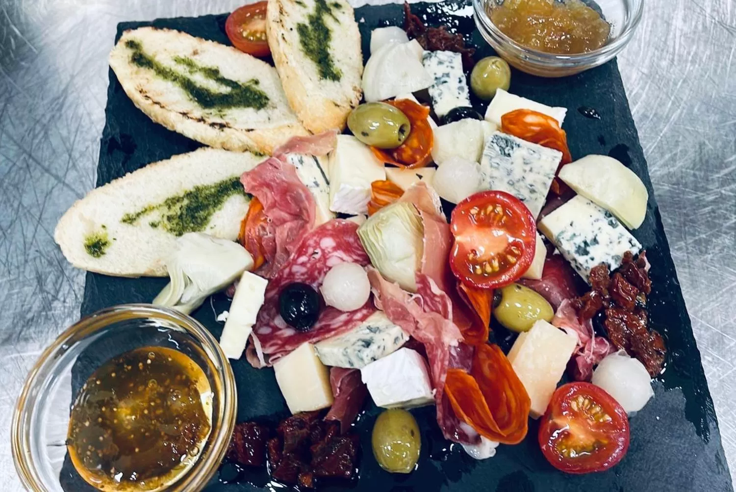 Restaurant/places to eat in Arctic Boutique Hotel Northcape