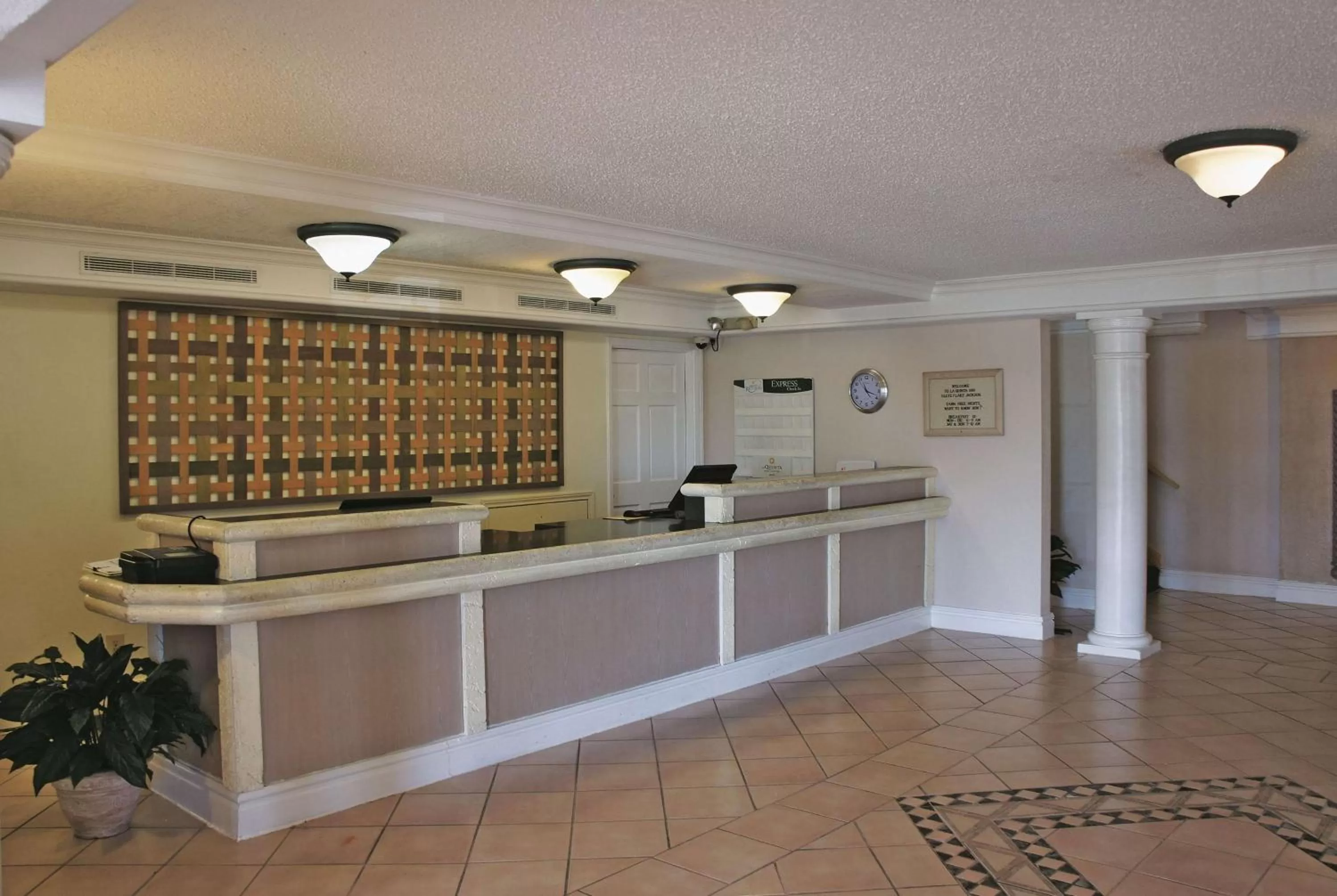 Lobby or reception in La Quinta Inn by Wyndham Clute Lake Jackson