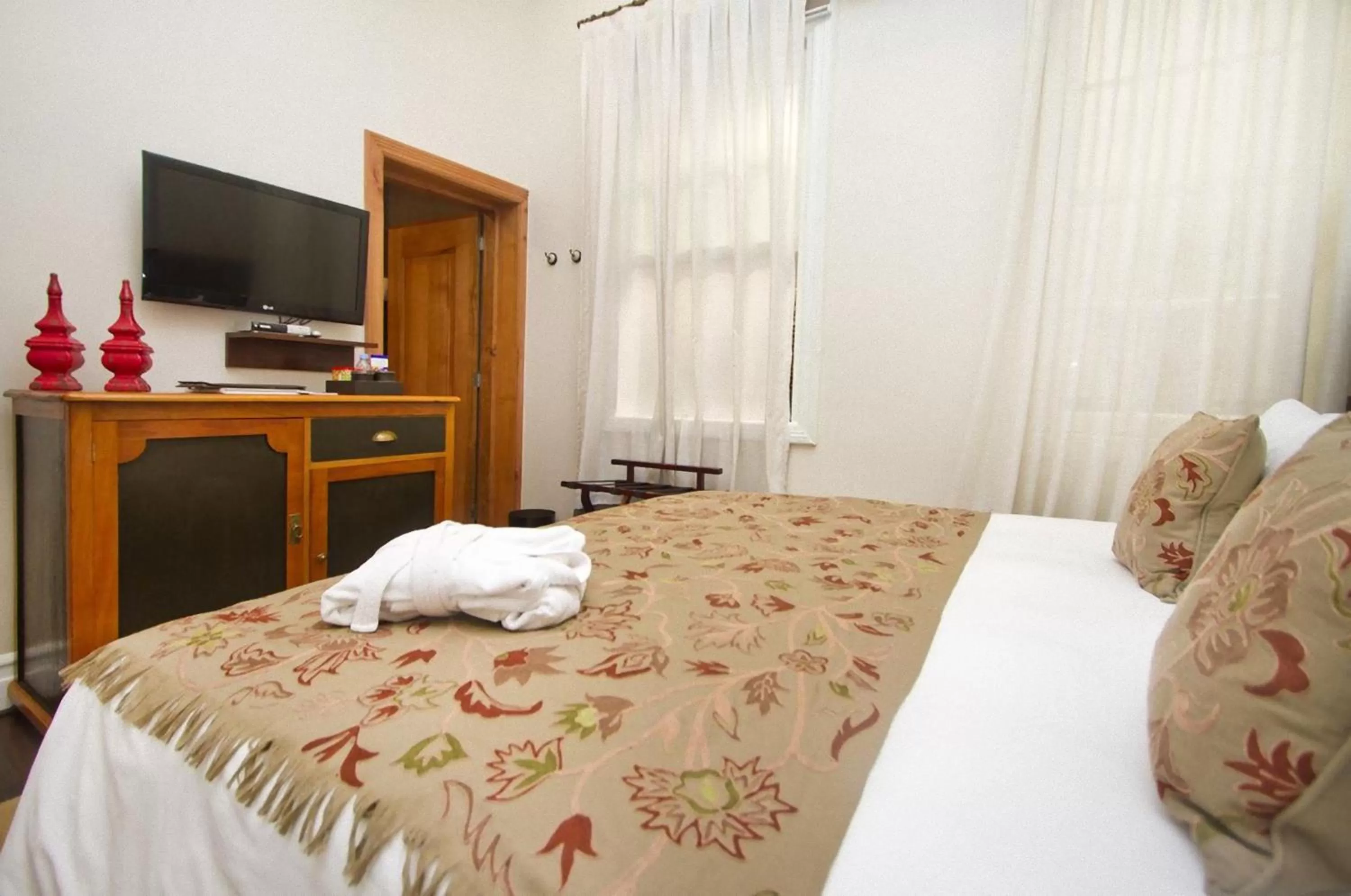 Bed in Casa Bueras Boutique Hotel