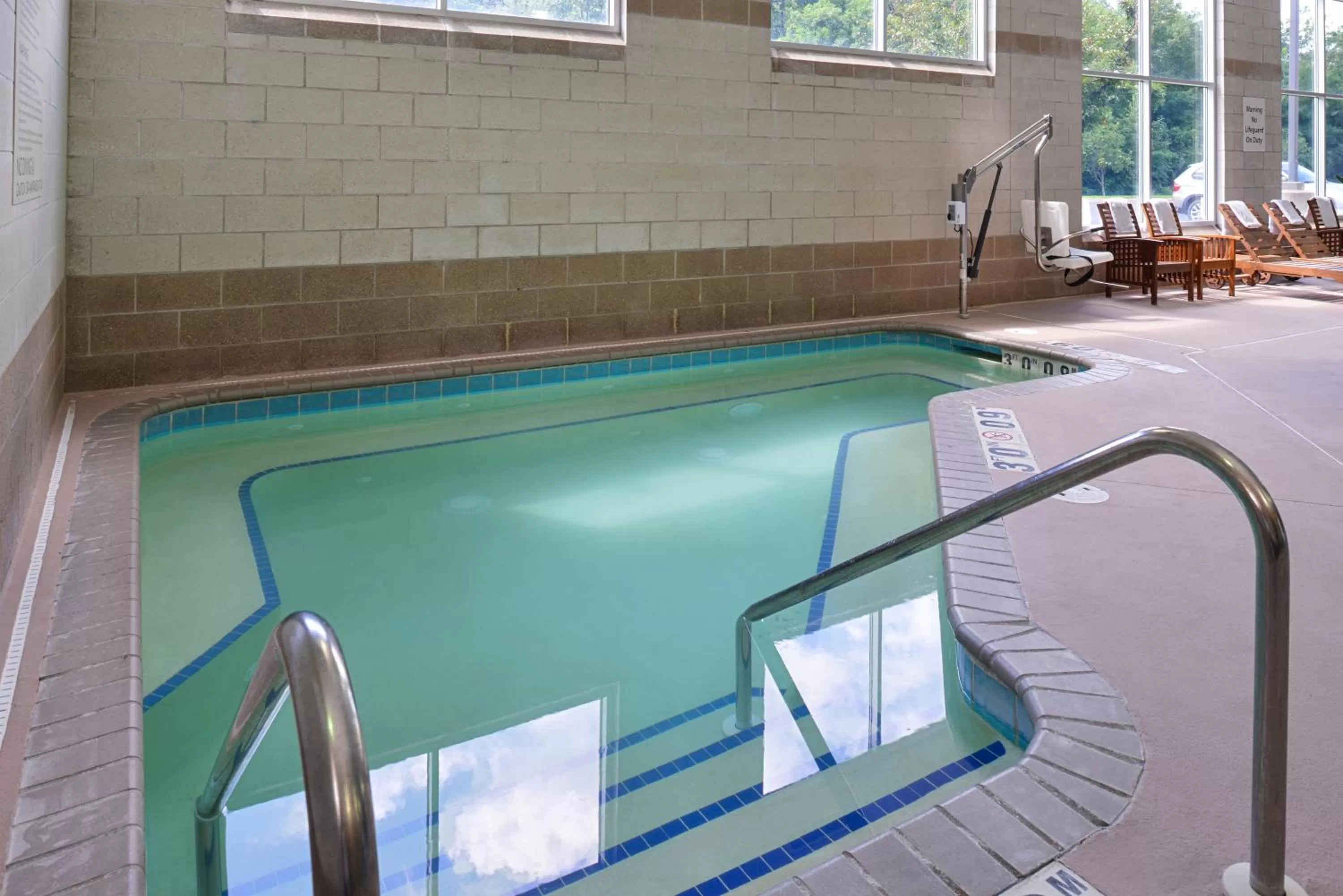 Swimming pool in Holiday Inn Express St Croix Valley by IHG