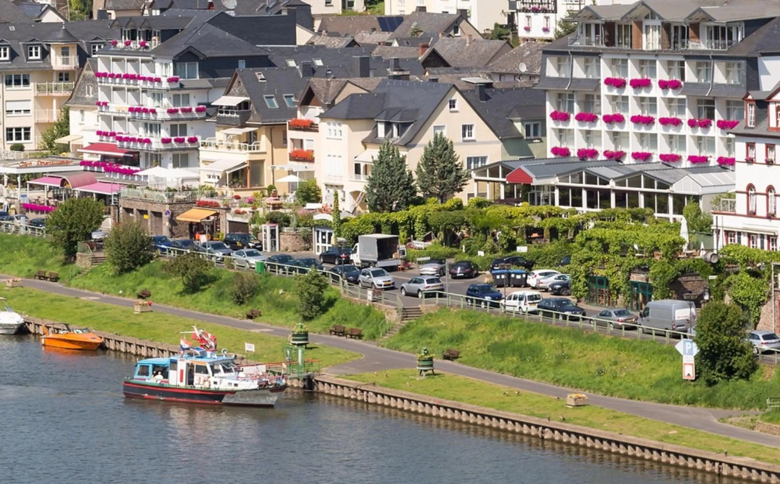 Property building in Moselstern Hotel Brixiade &Triton