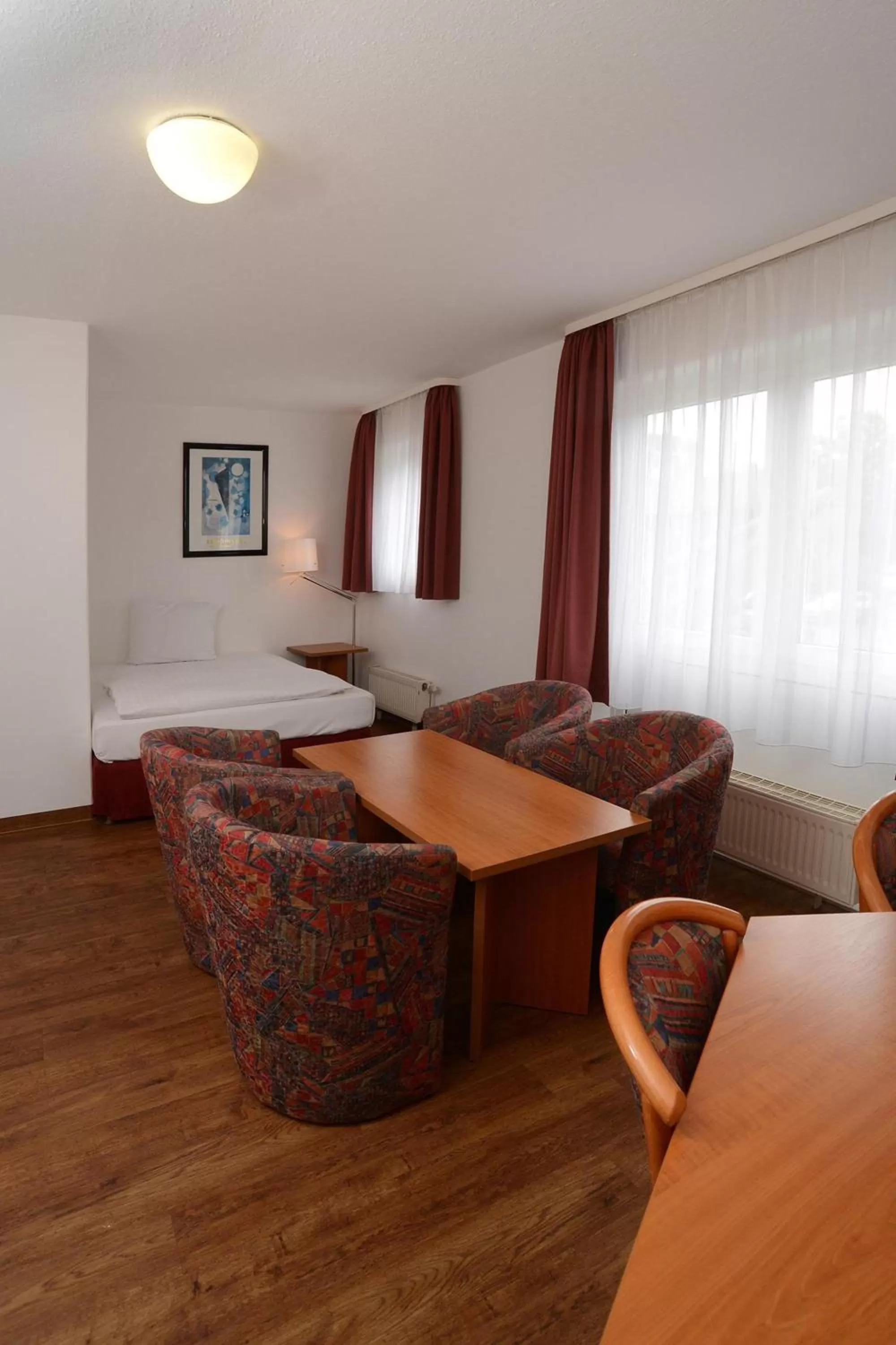 Photo of the whole room in Apart Hotel Sehnde