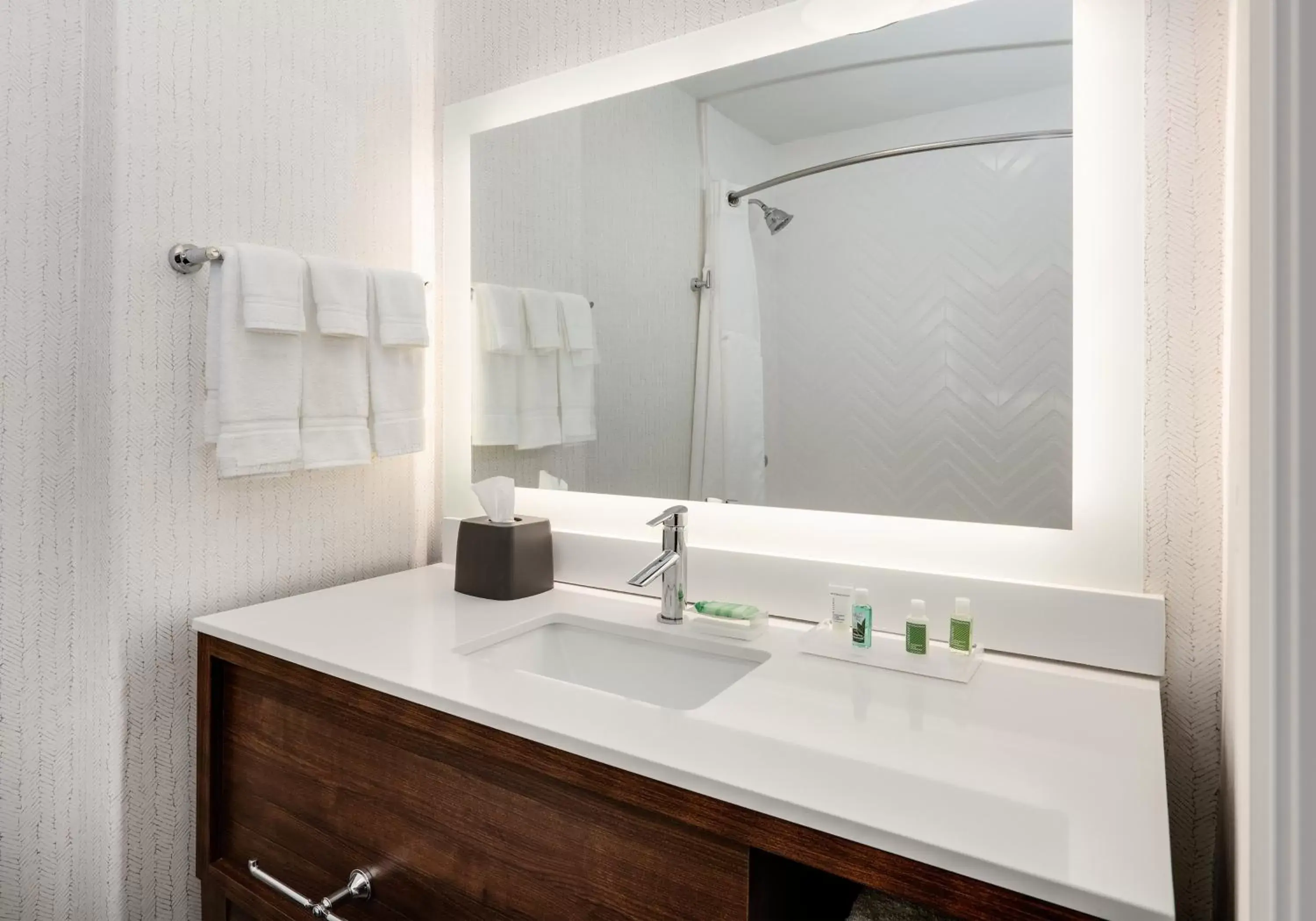 Standard Room in Holiday Inn Yuma, an IHG Hotel Standard Room in Holiday Inn Yuma, an IHG Hotel