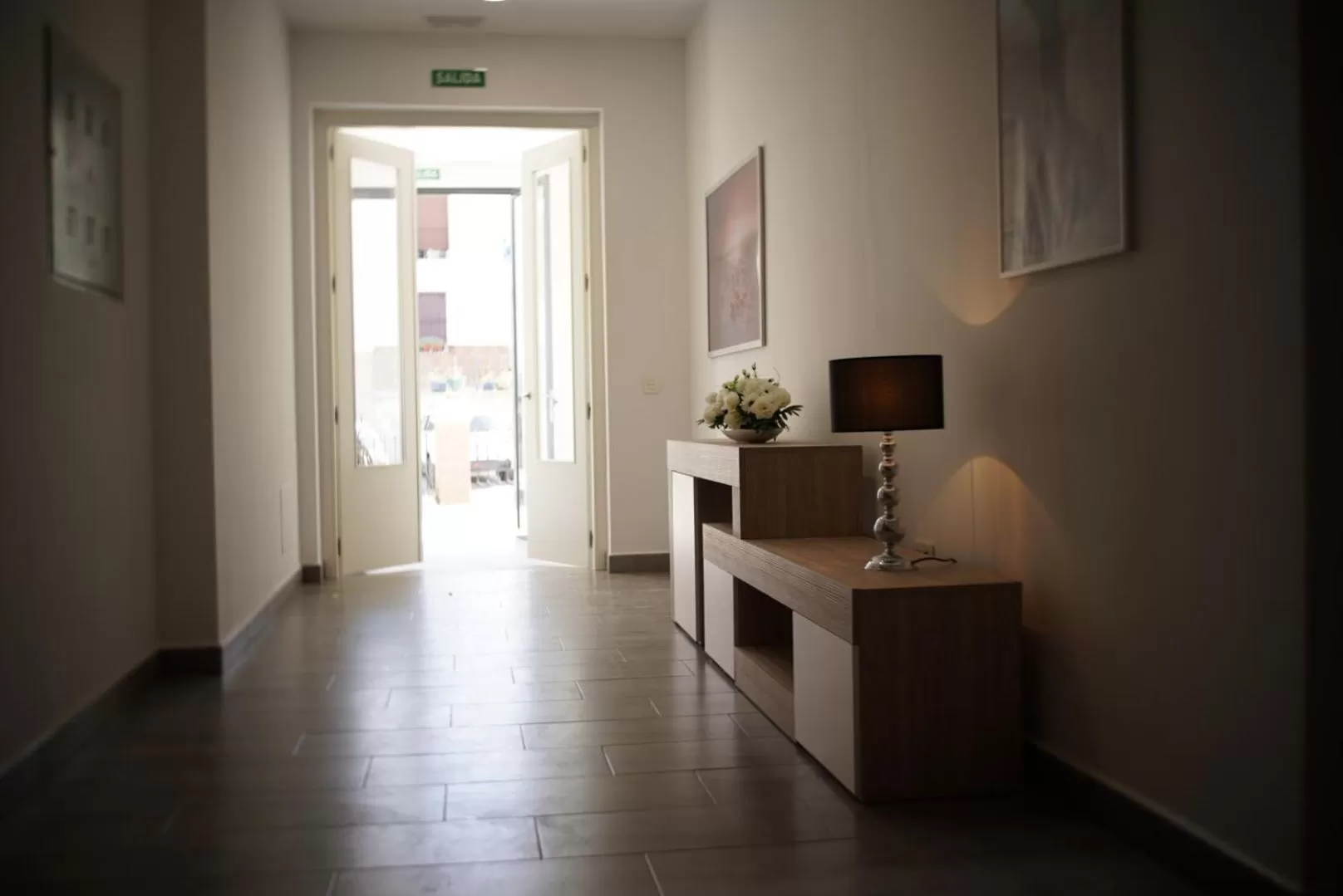 Facade/entrance in Apartamentos La Laguna