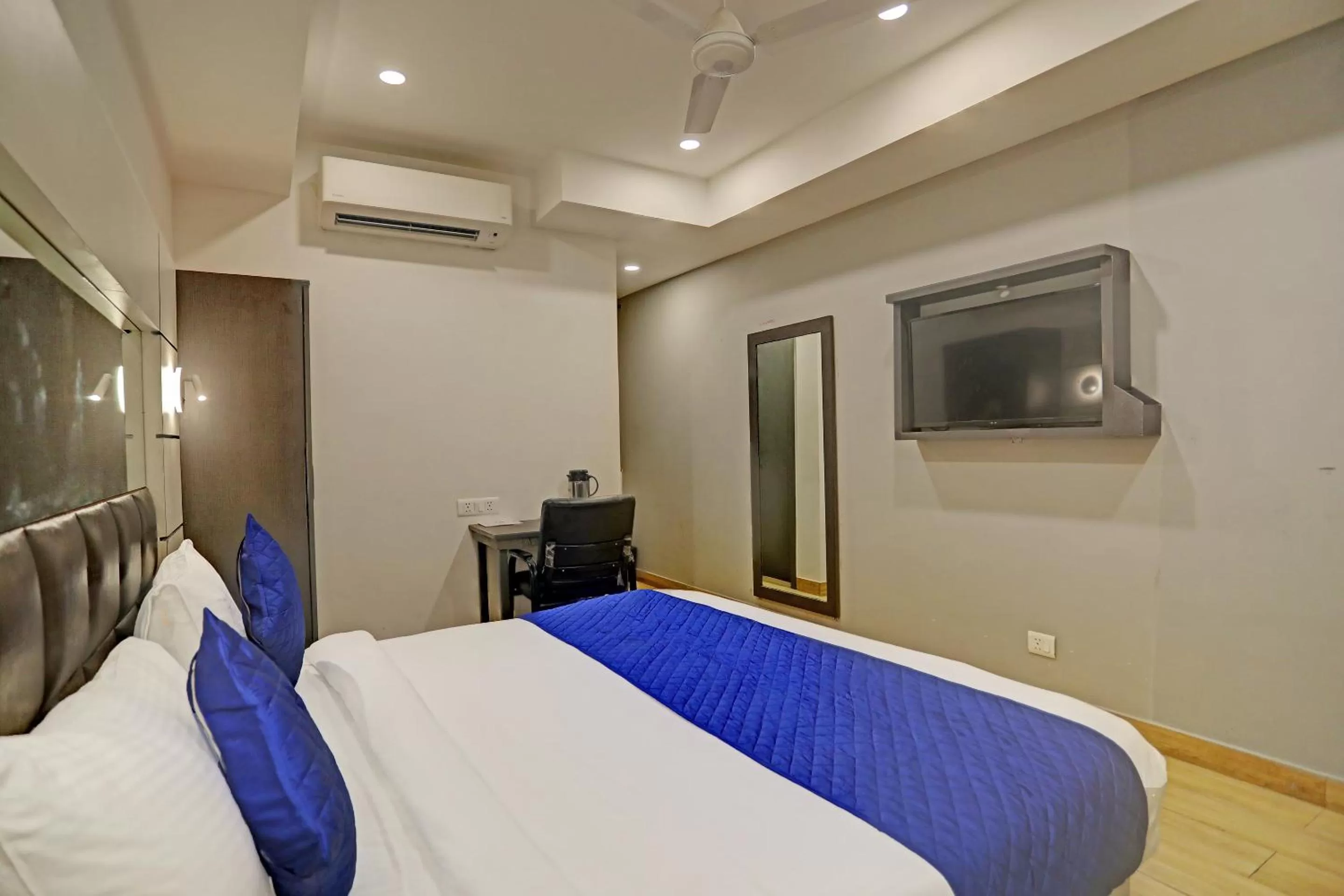 Bed in Hotel Royal Saffron By F9 Hotels