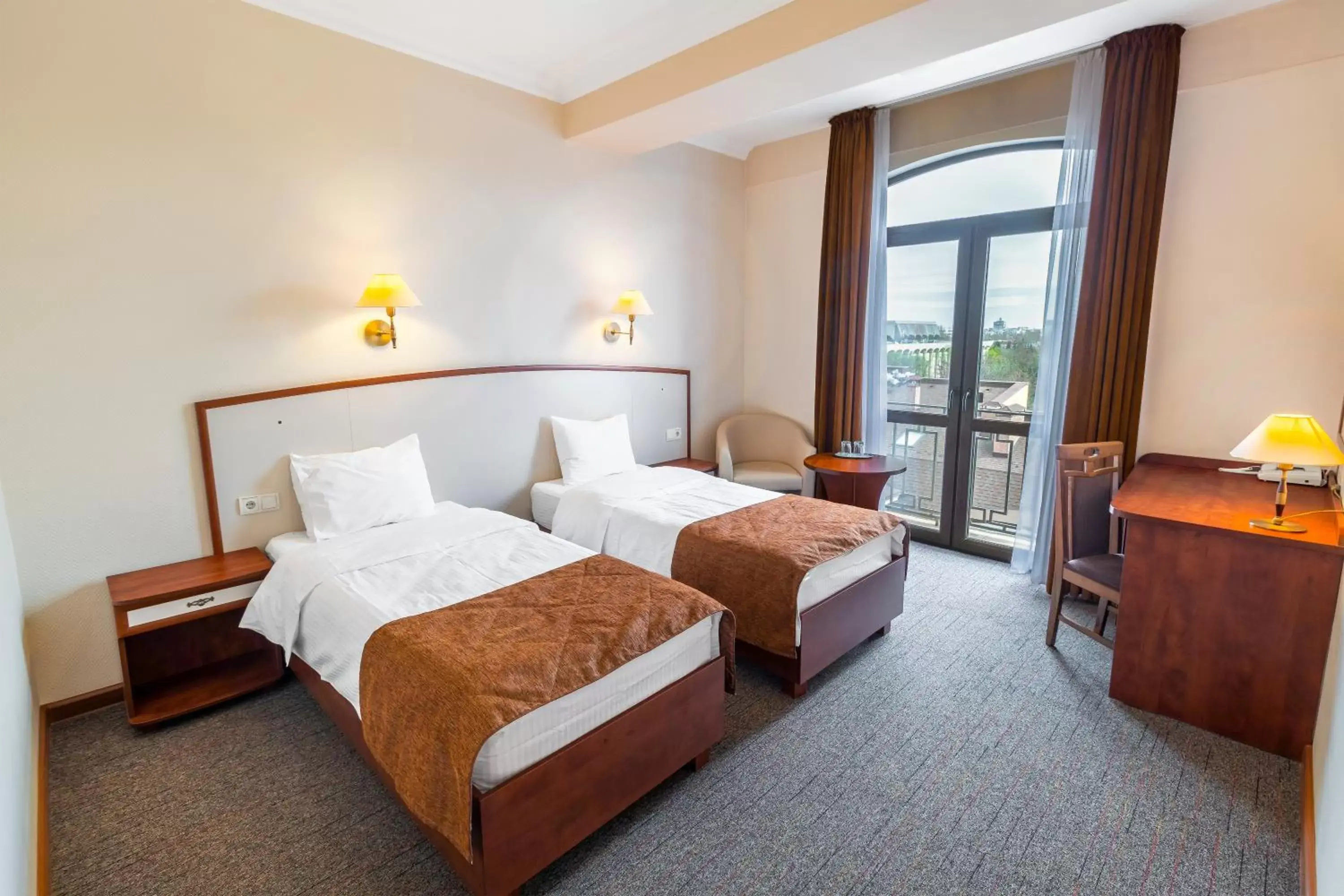 Standard Twin Room - single occupancy in Regency Hotel Standard Twin Room - single occupancy in Regency Hotel