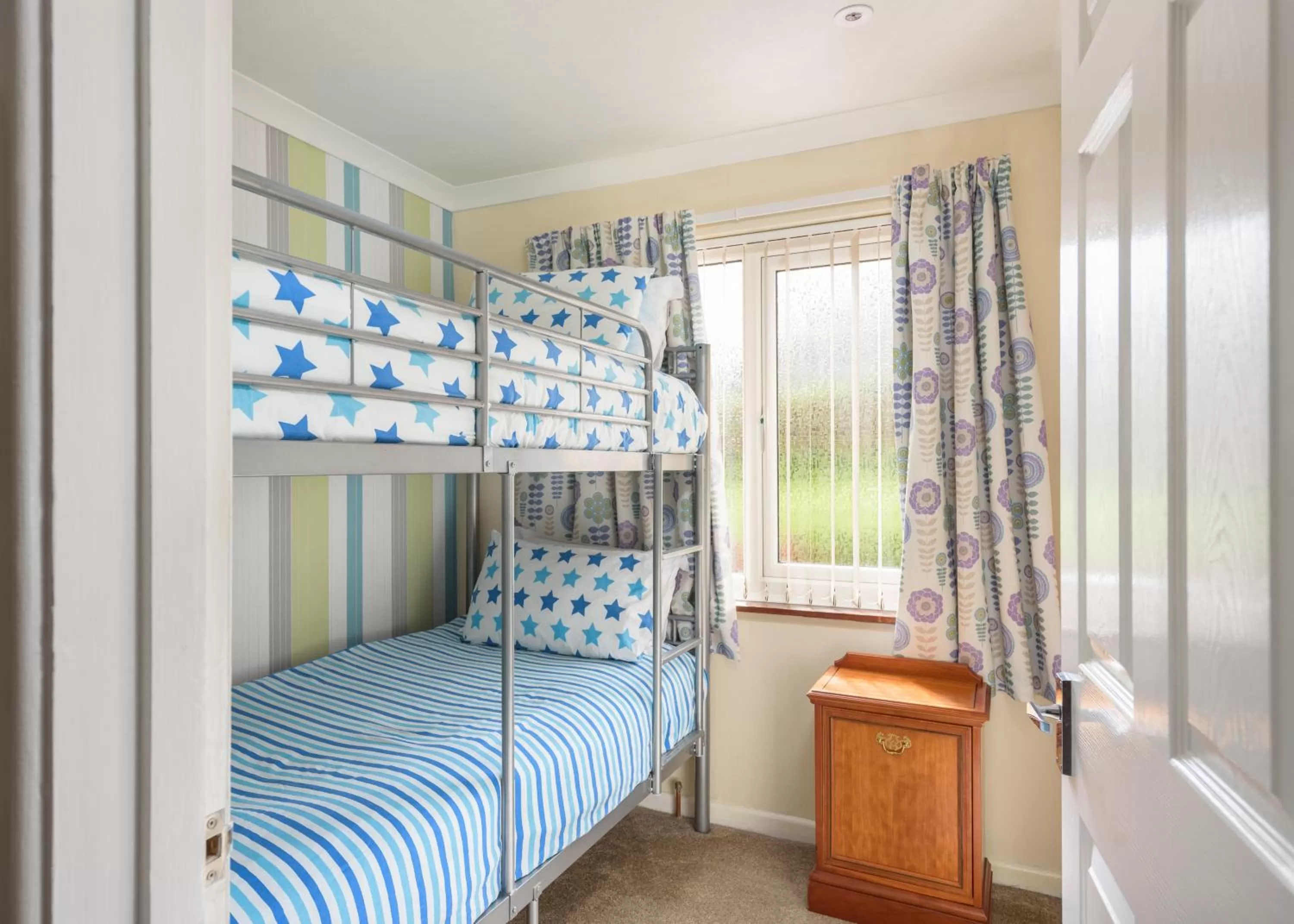 bunk bed, Bed in Best Western Fowey Valley