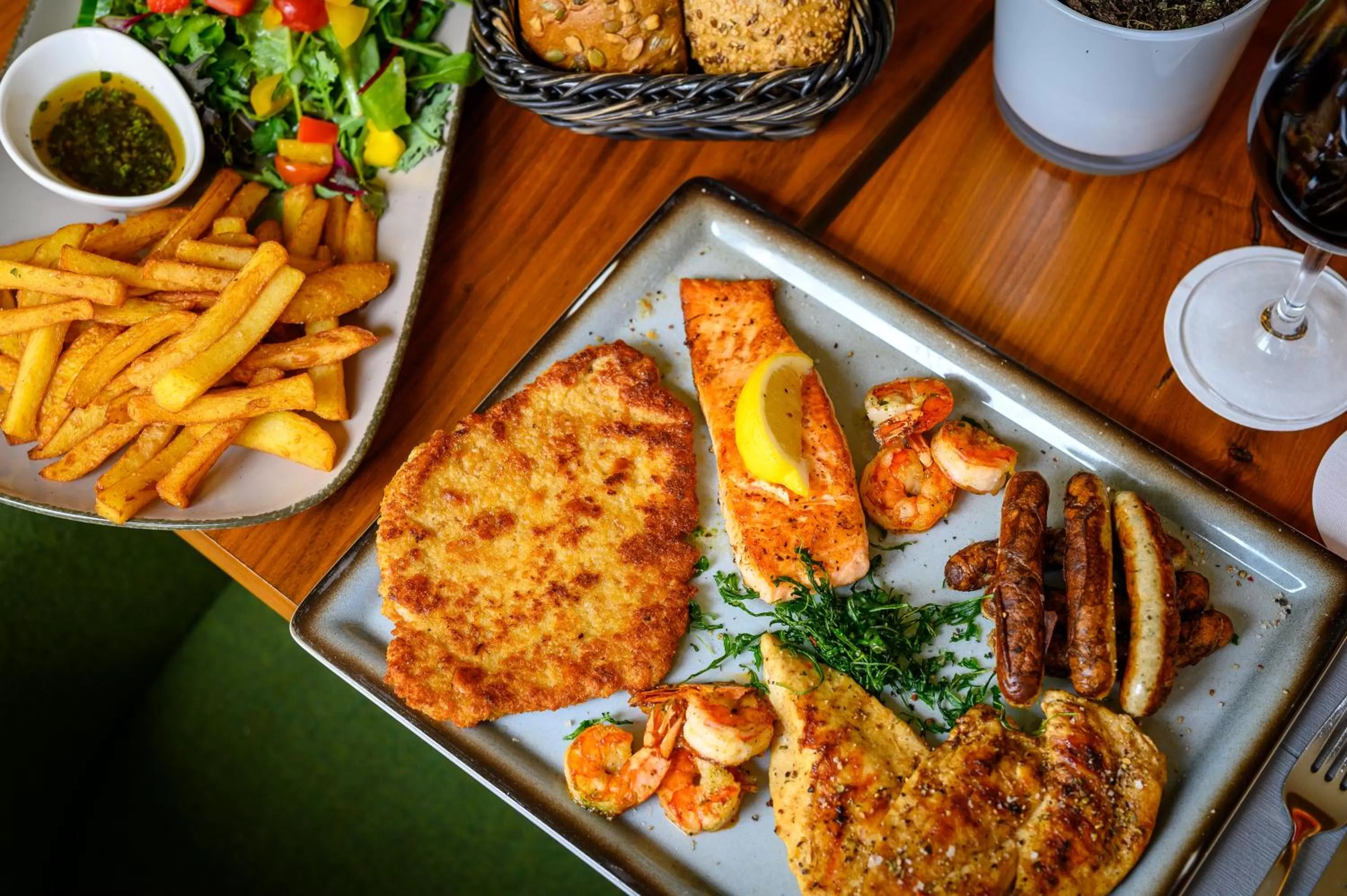 Restaurant/places to eat in Novotel Nürnberg am Messezentrum