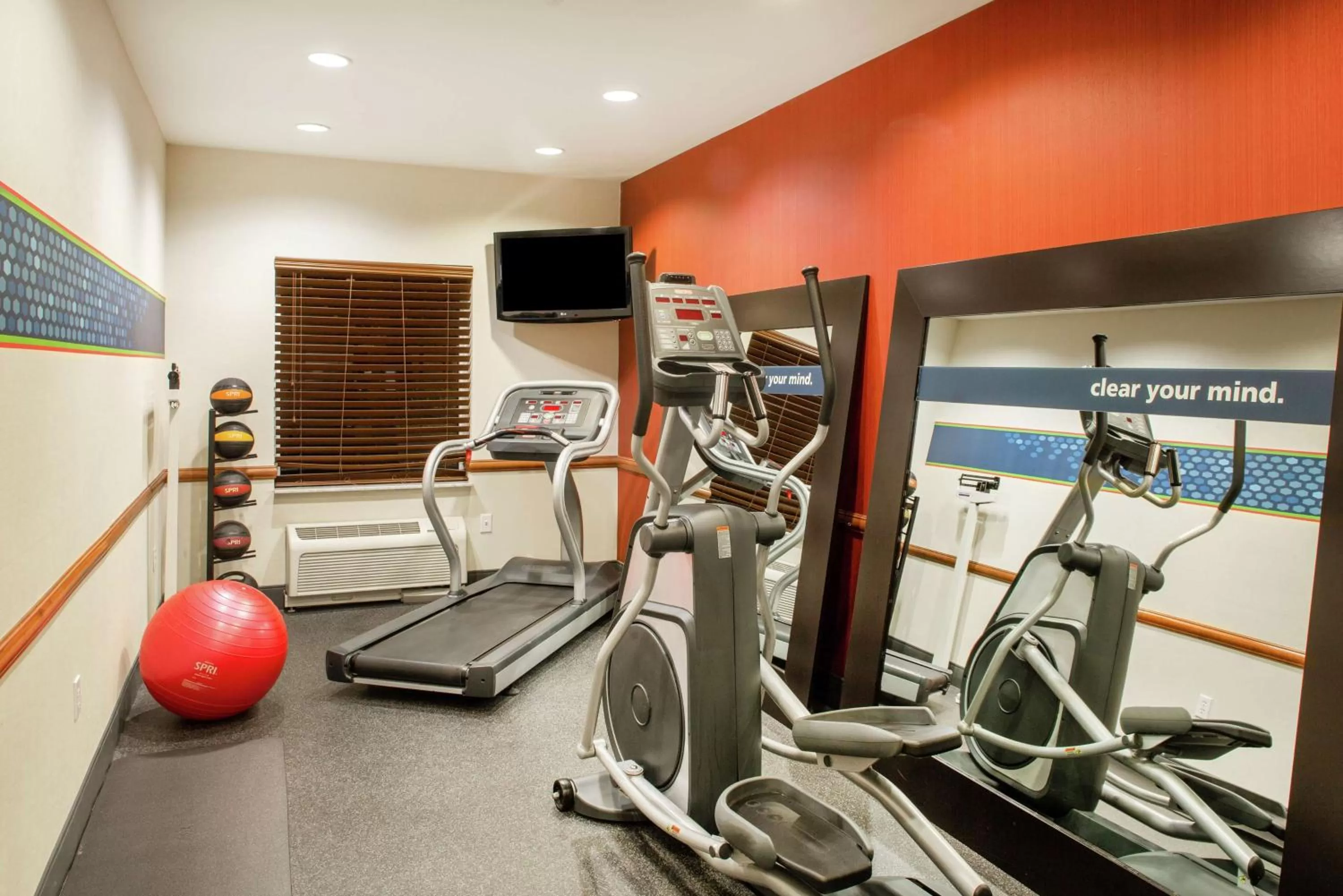Fitness centre/facilities in Hampton Inn West Palm Beach-Lake Worth-Turnpike