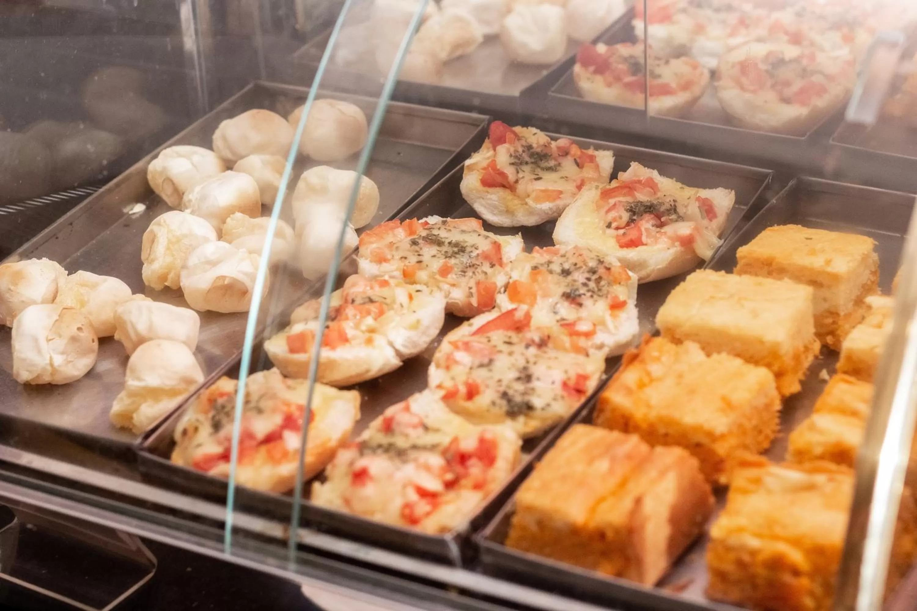 Food and drinks, Food in Astor Hotel