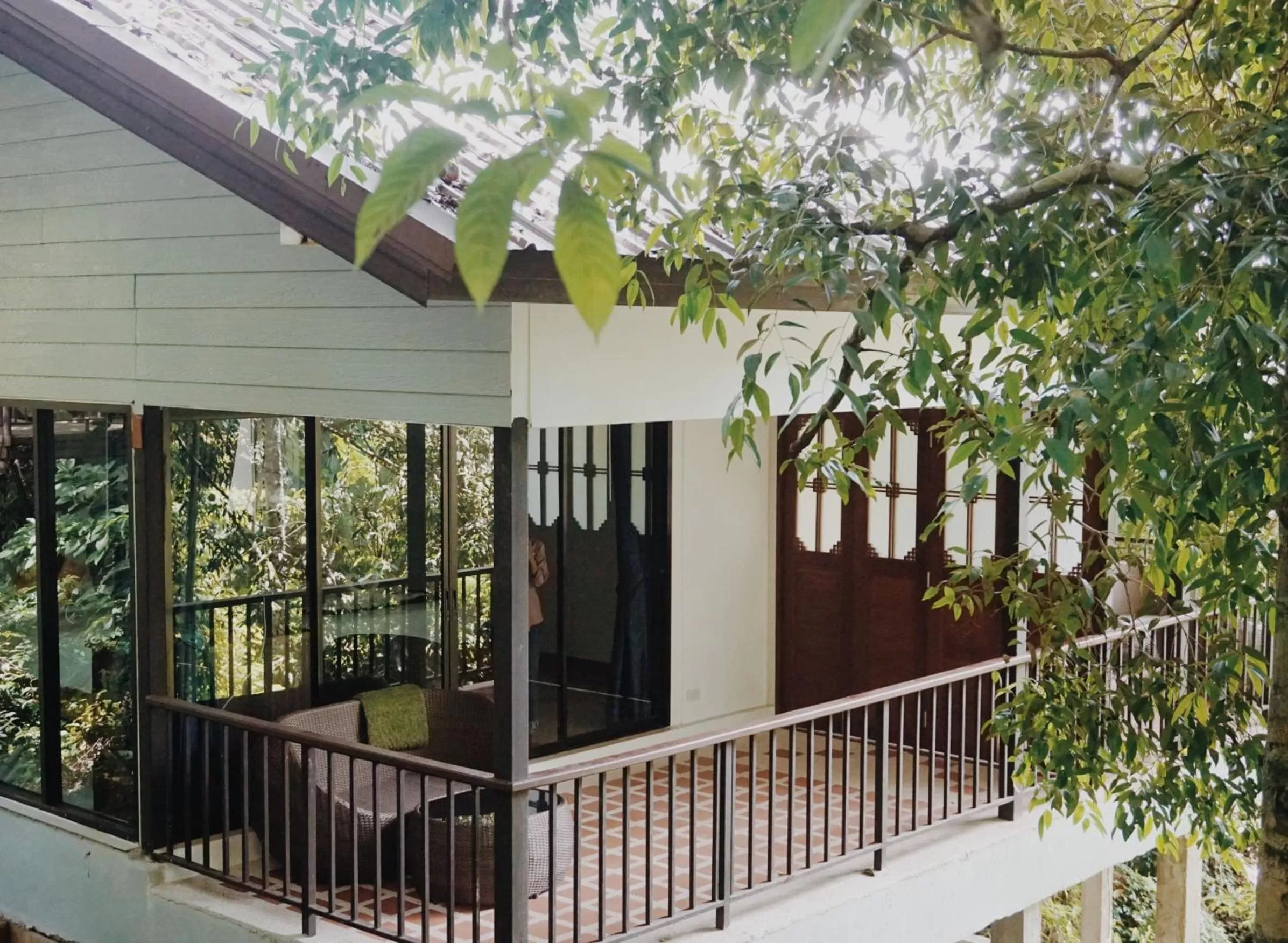 Patio in Rock and Tree House Resort