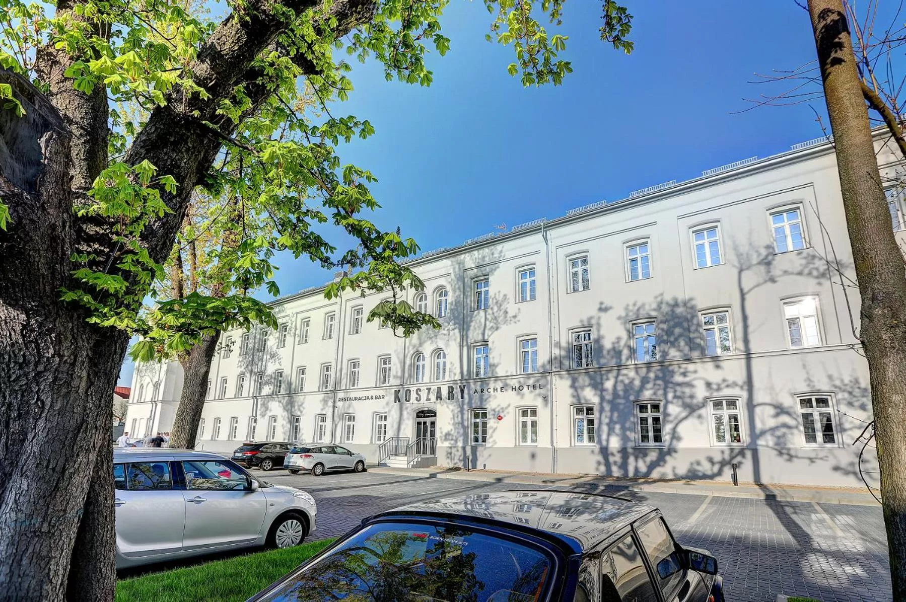 Facade/entrance in Koszary Arche Hotel