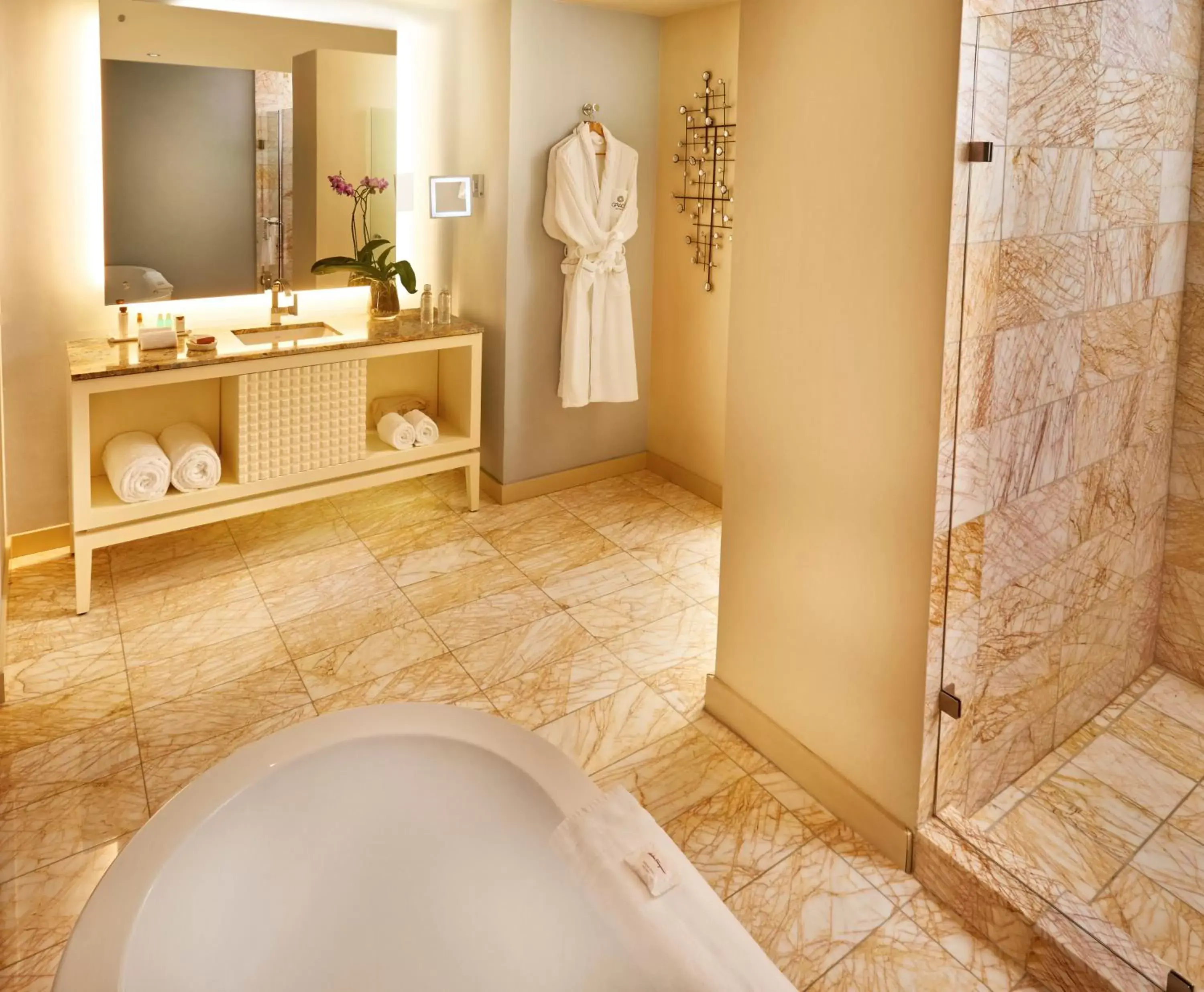 Executive King Room in Global Hotel Panama Executive King Room in Global Hotel Panama