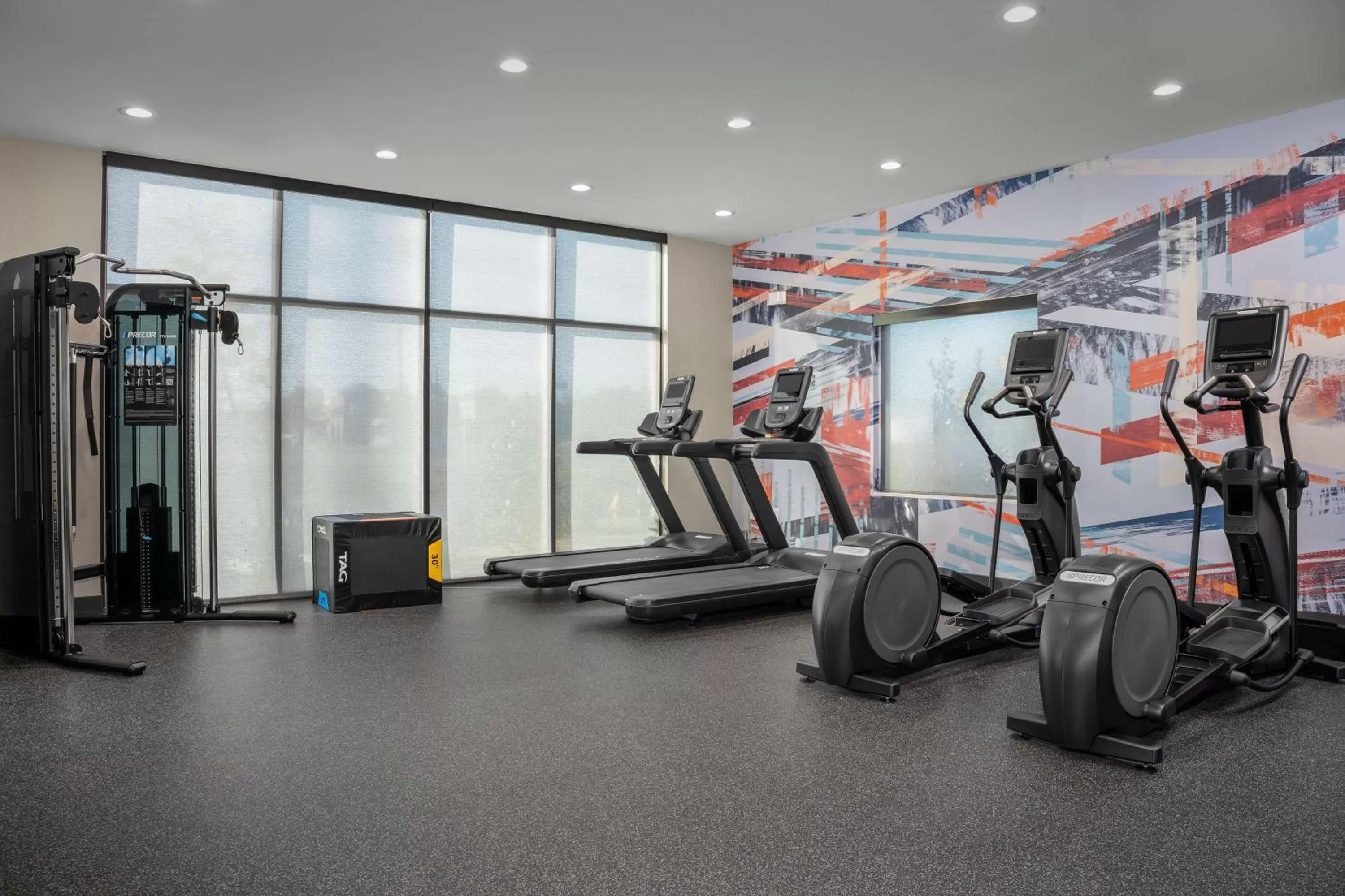 Fitness centre/facilities in Home2 Suites By Hilton Cullman