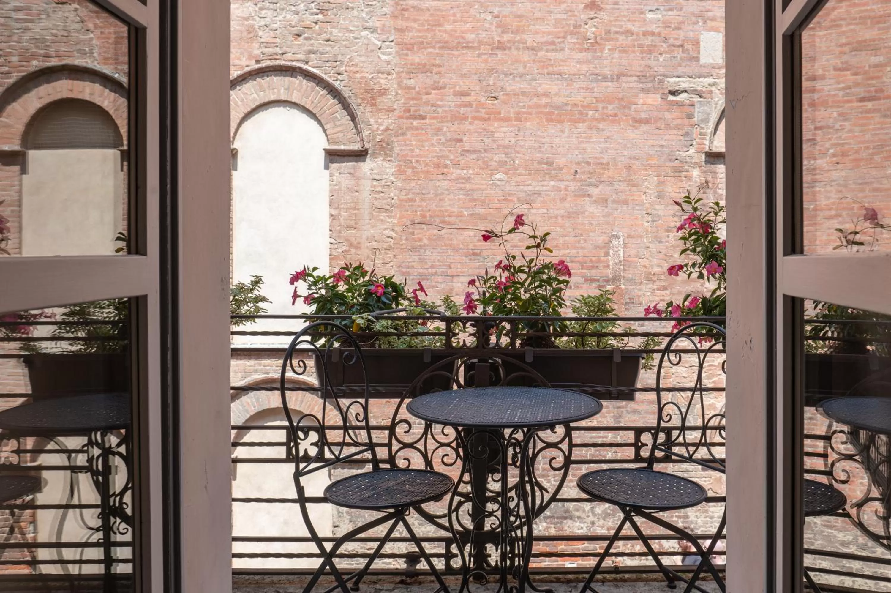 Restaurant/places to eat in Hotel Duomo Cremona