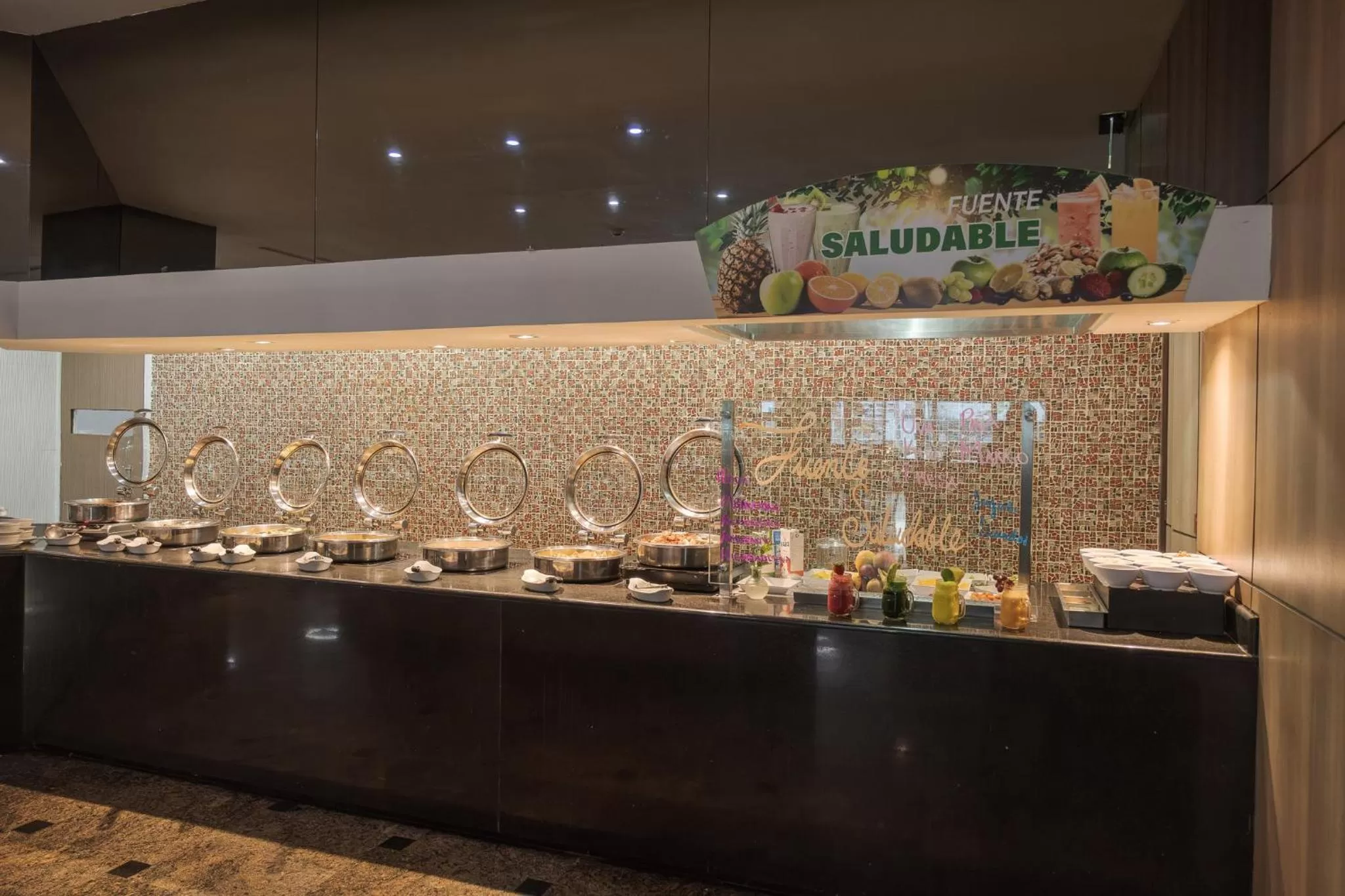 Breakfast in Holiday Inn Guadalajara Select by IHG