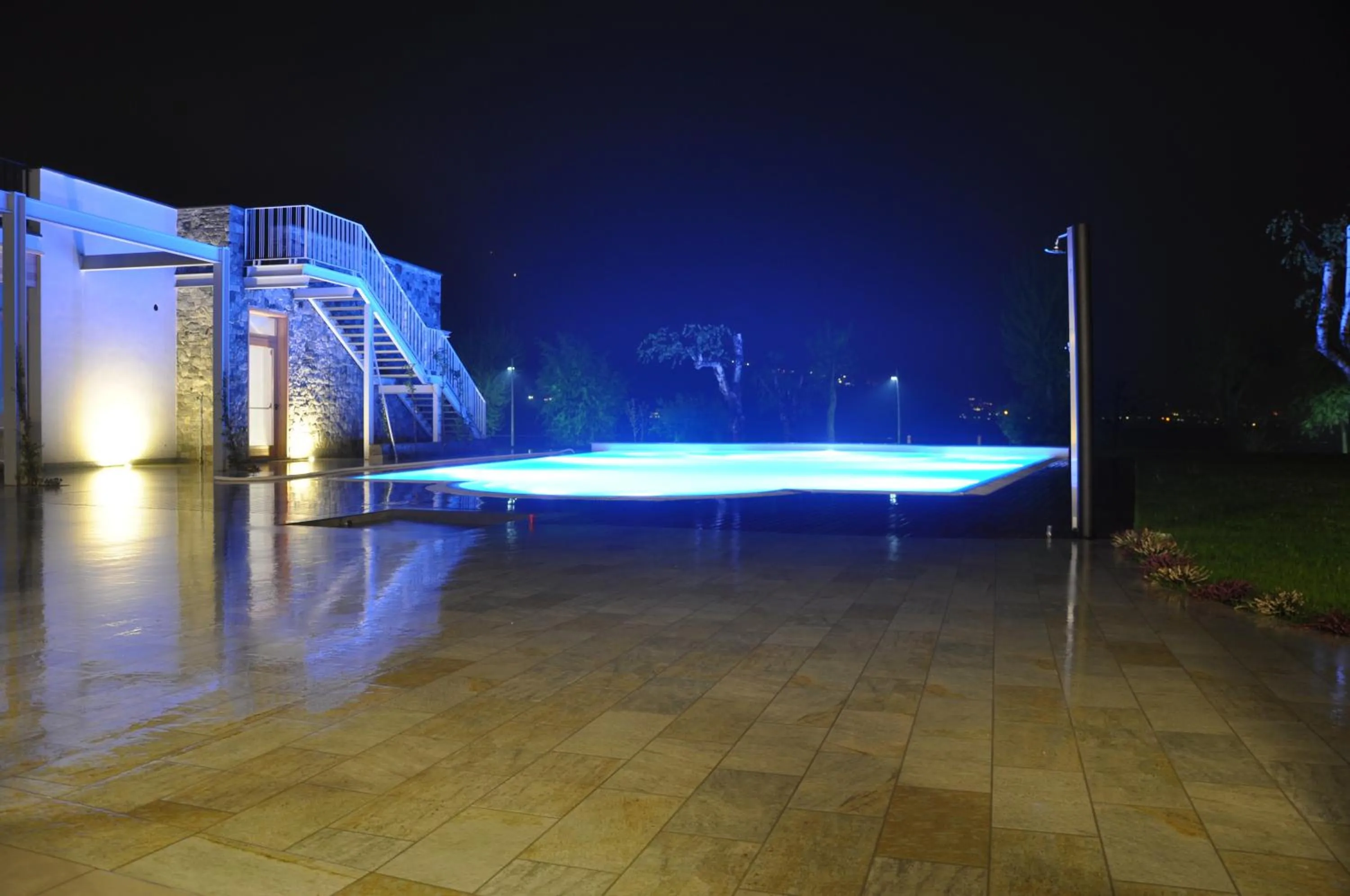 Swimming pool in Tullio Hotel