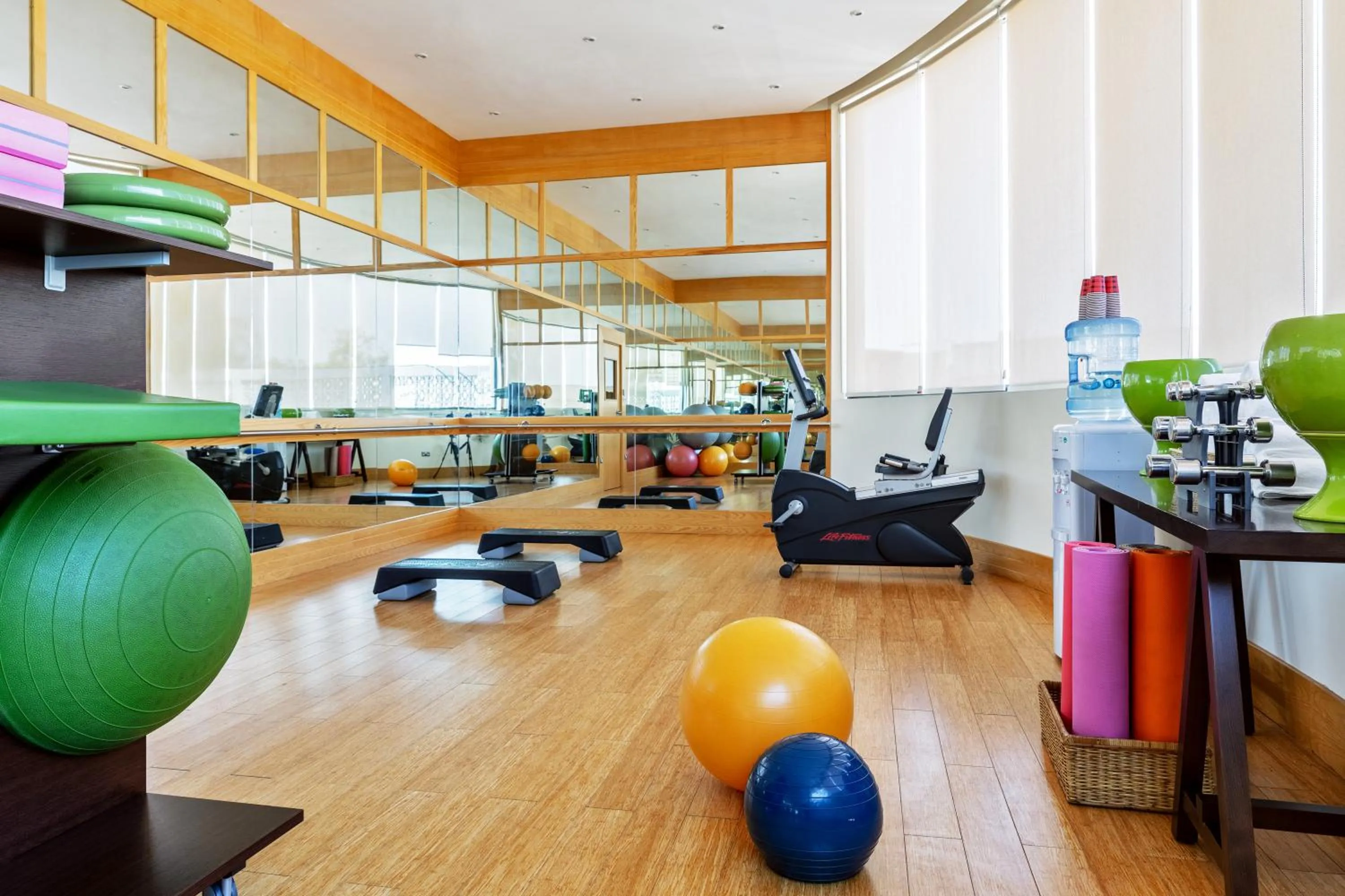 Fitness centre/facilities in Crowne Plaza Muscat by IHG