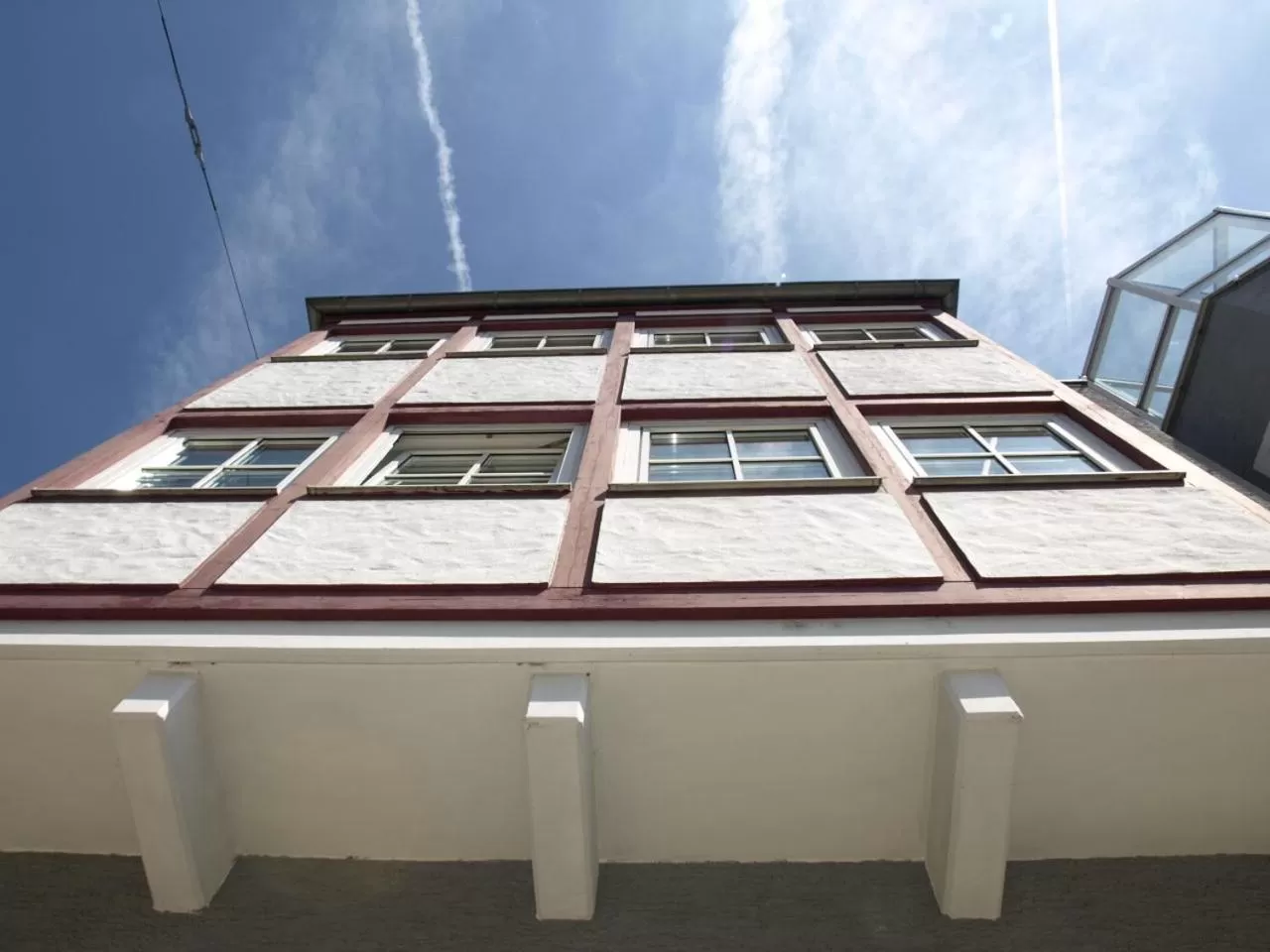 Facade/entrance in Airport Hotel Filder Post