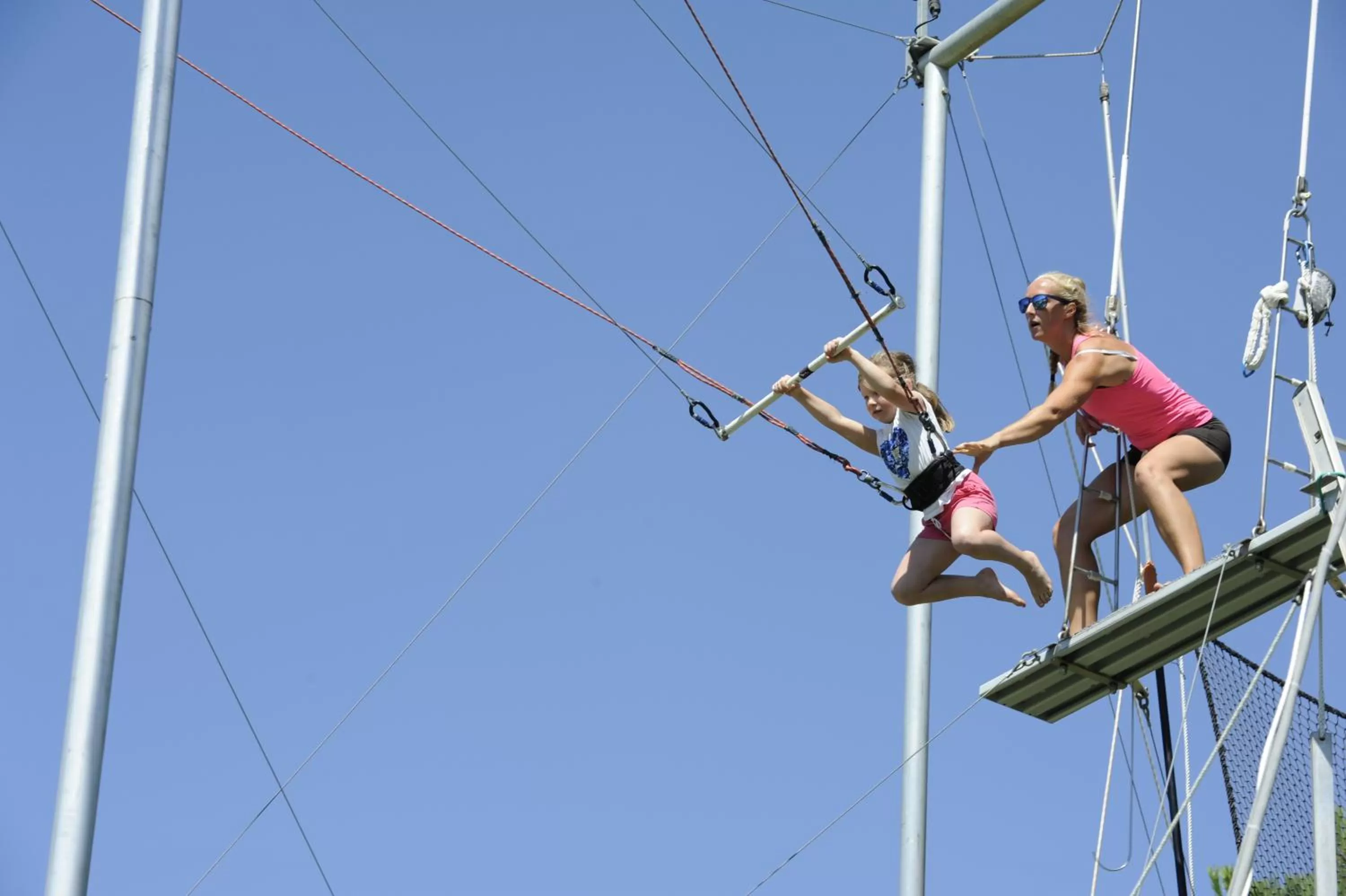 young children in Hotel Club Le Plein Sud Vacances Bleues