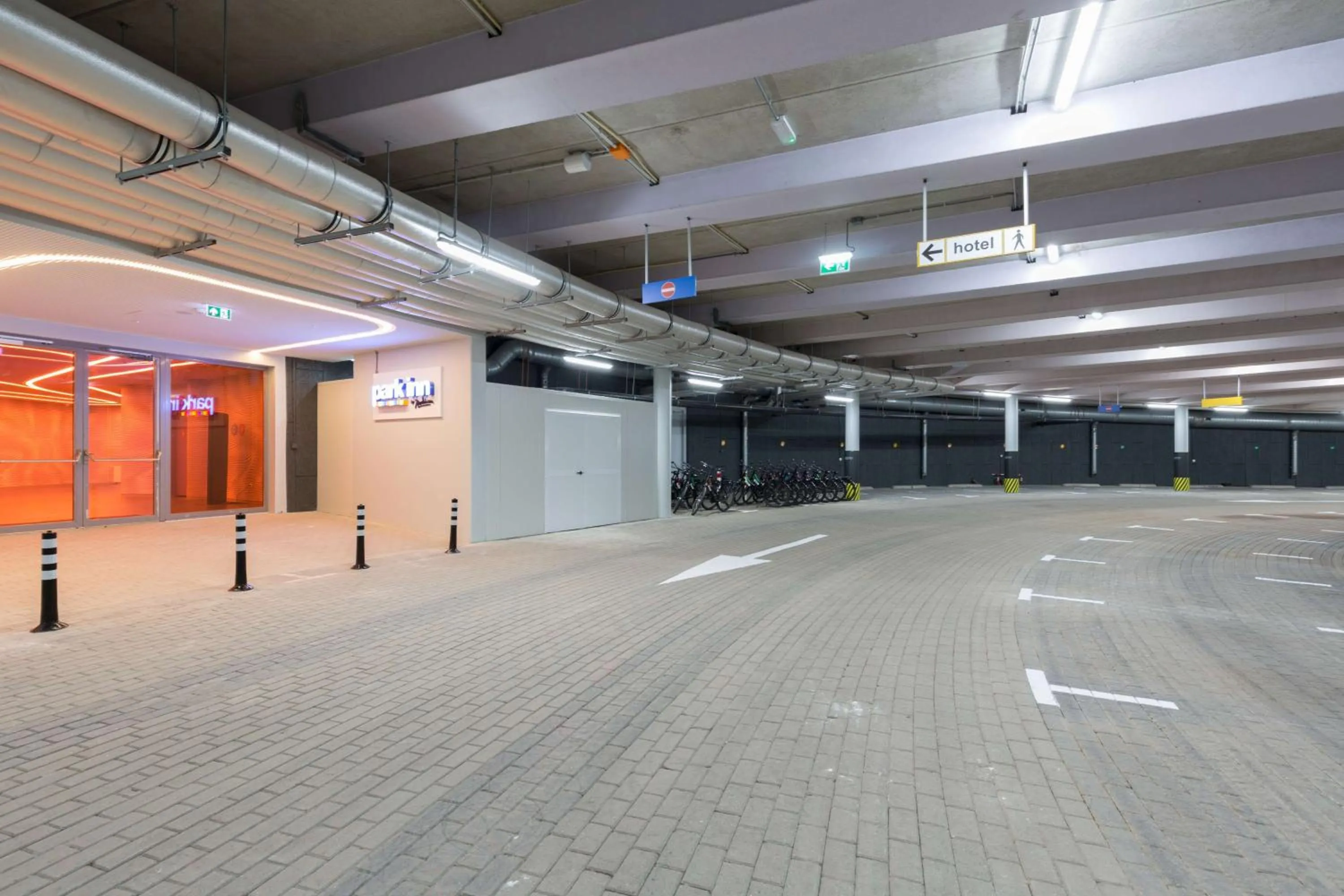 Property building in Park Inn by Radisson Amsterdam City West