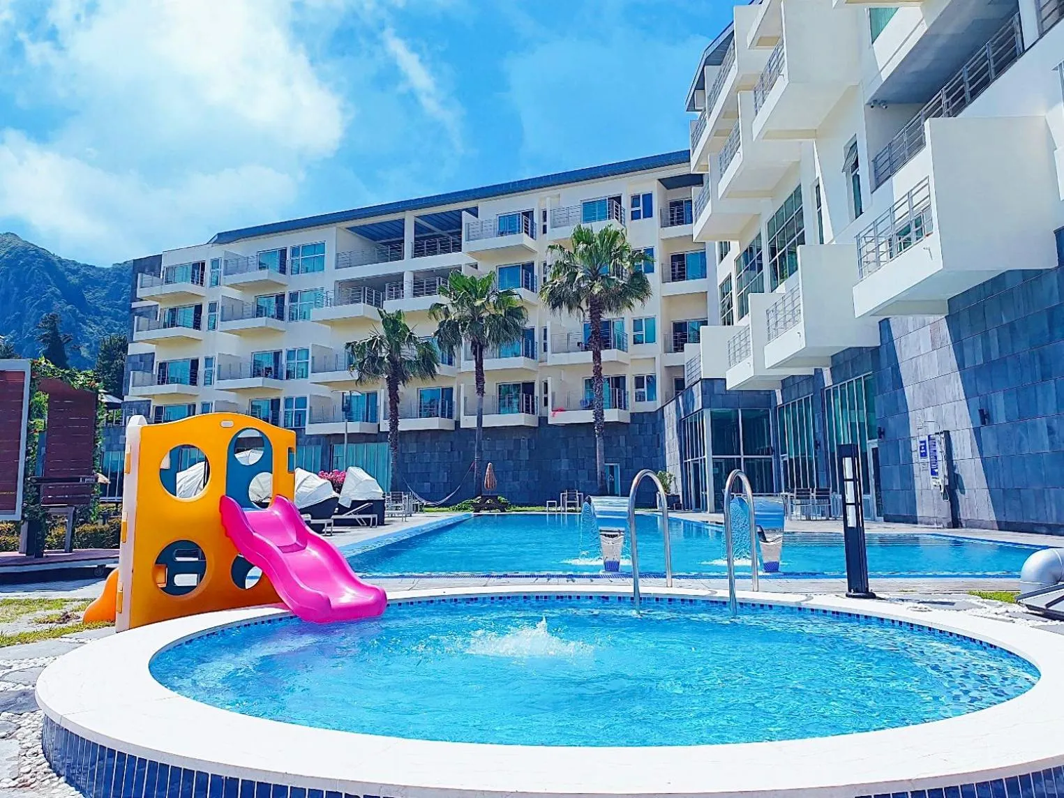 Swimming pool in Y Resort Jeju