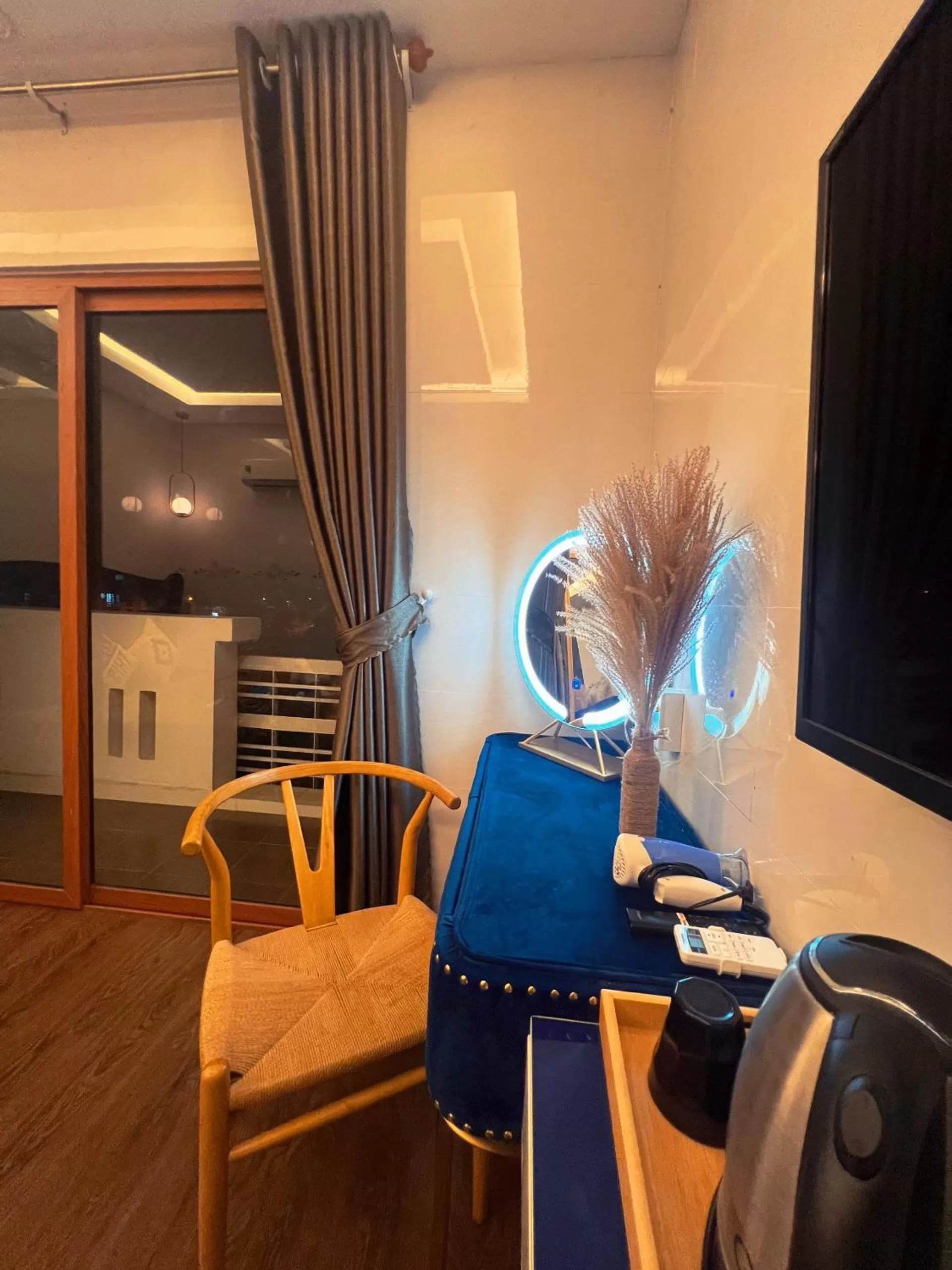 MIS HOSTEL Cần Thơ