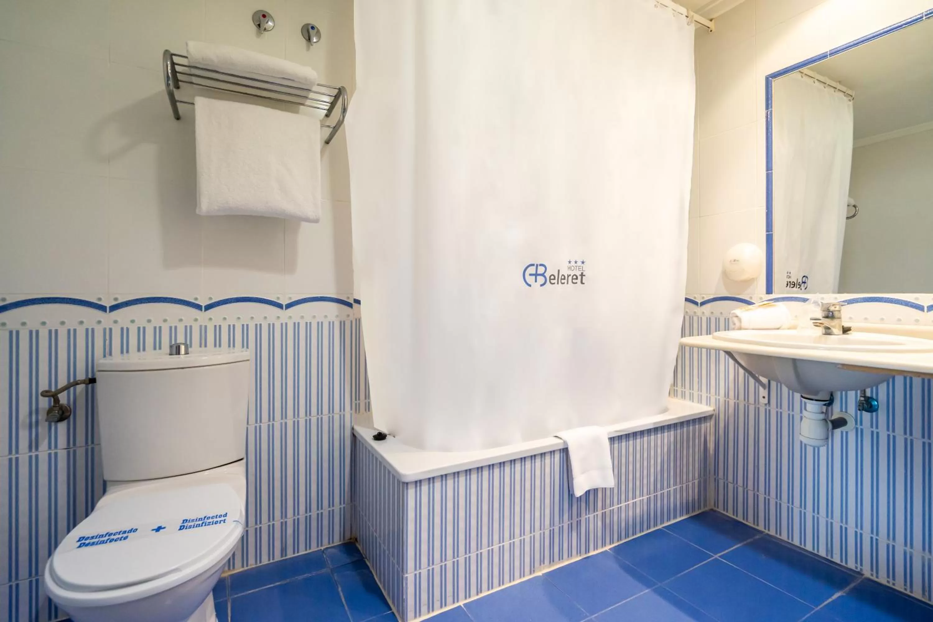 Toilet in Hotel Beleret