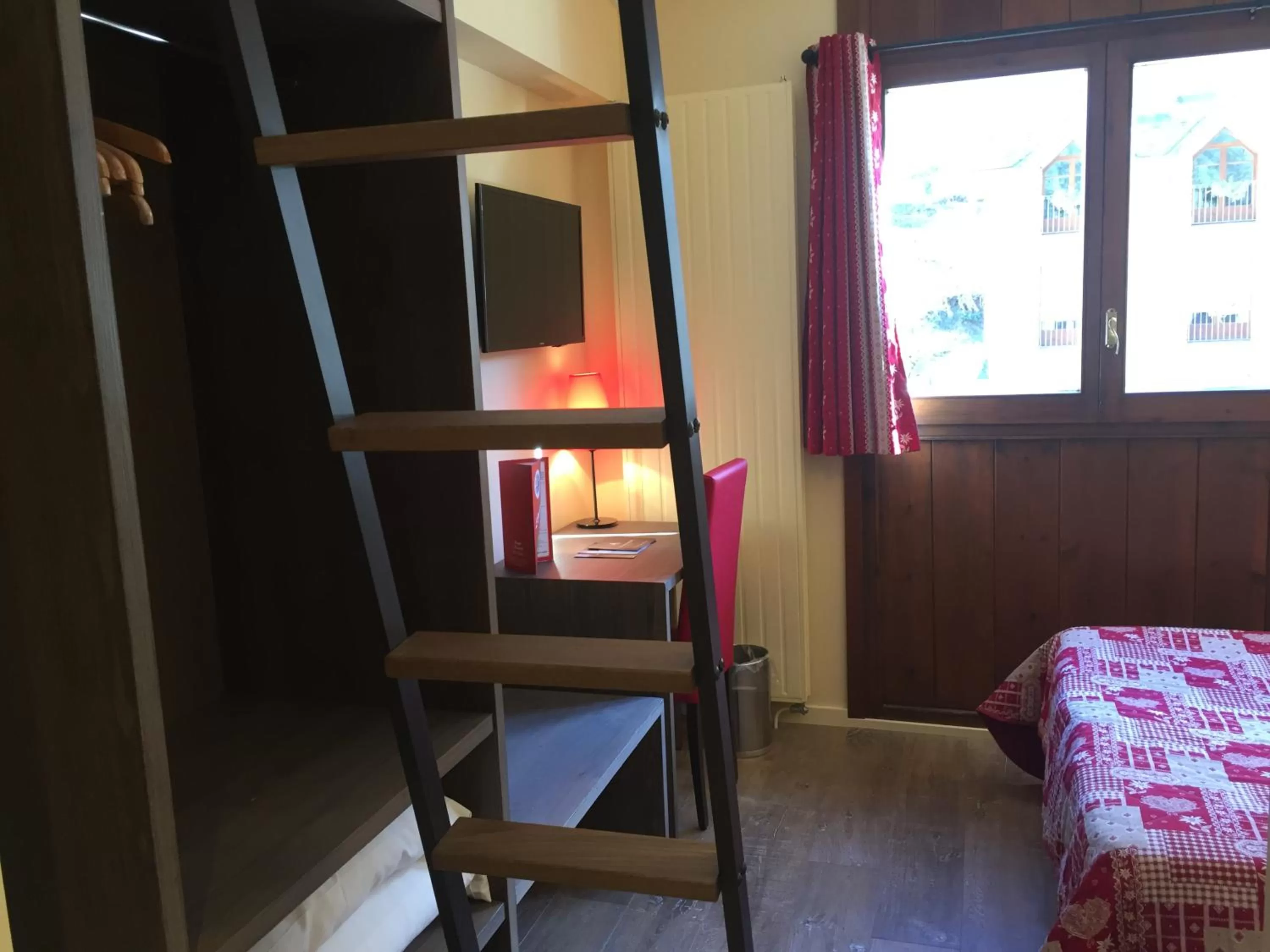 Bedroom, Bed in Hotel L’Ermita B&B