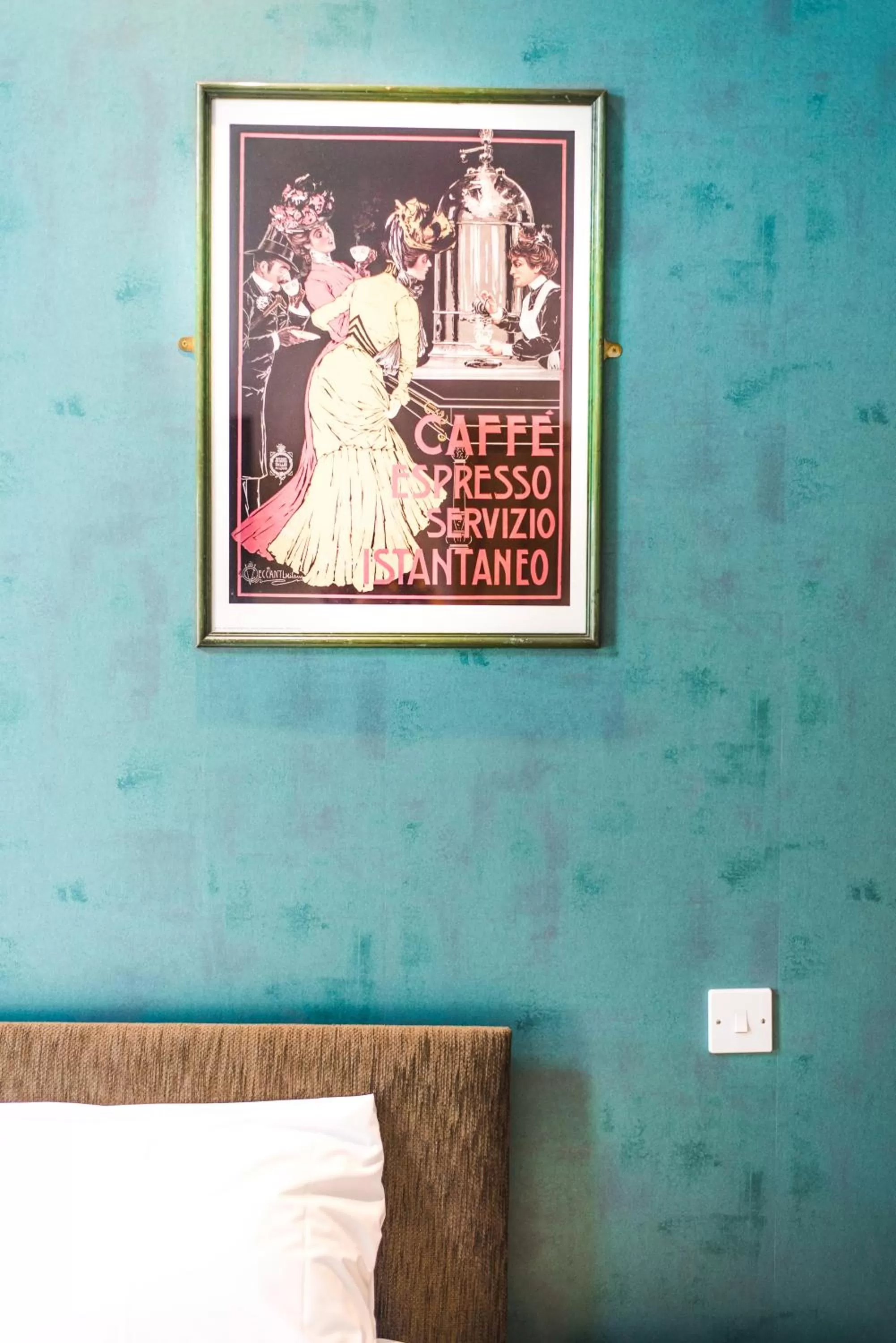 Decorative detail, Bed in The Red Lion