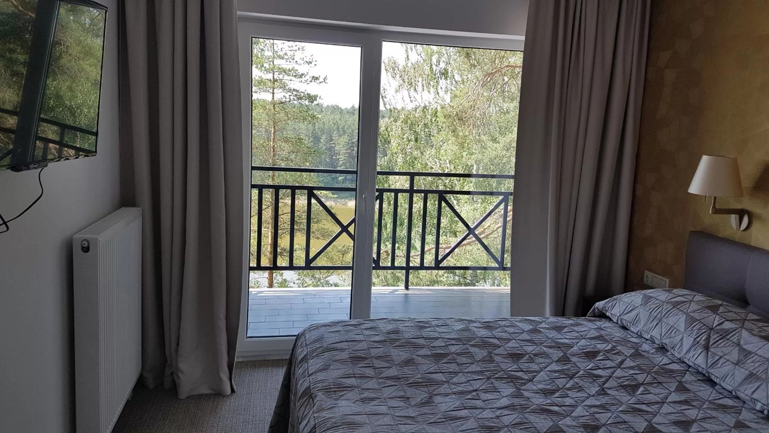 Bed in "Seklytele" apartments