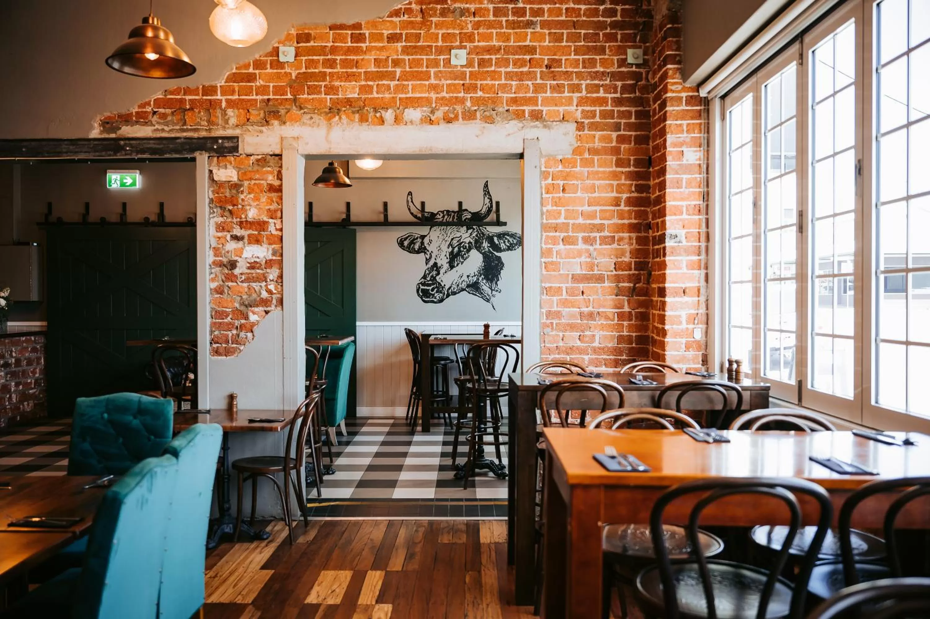 Restaurant/places to eat in Rix Hotel Motel