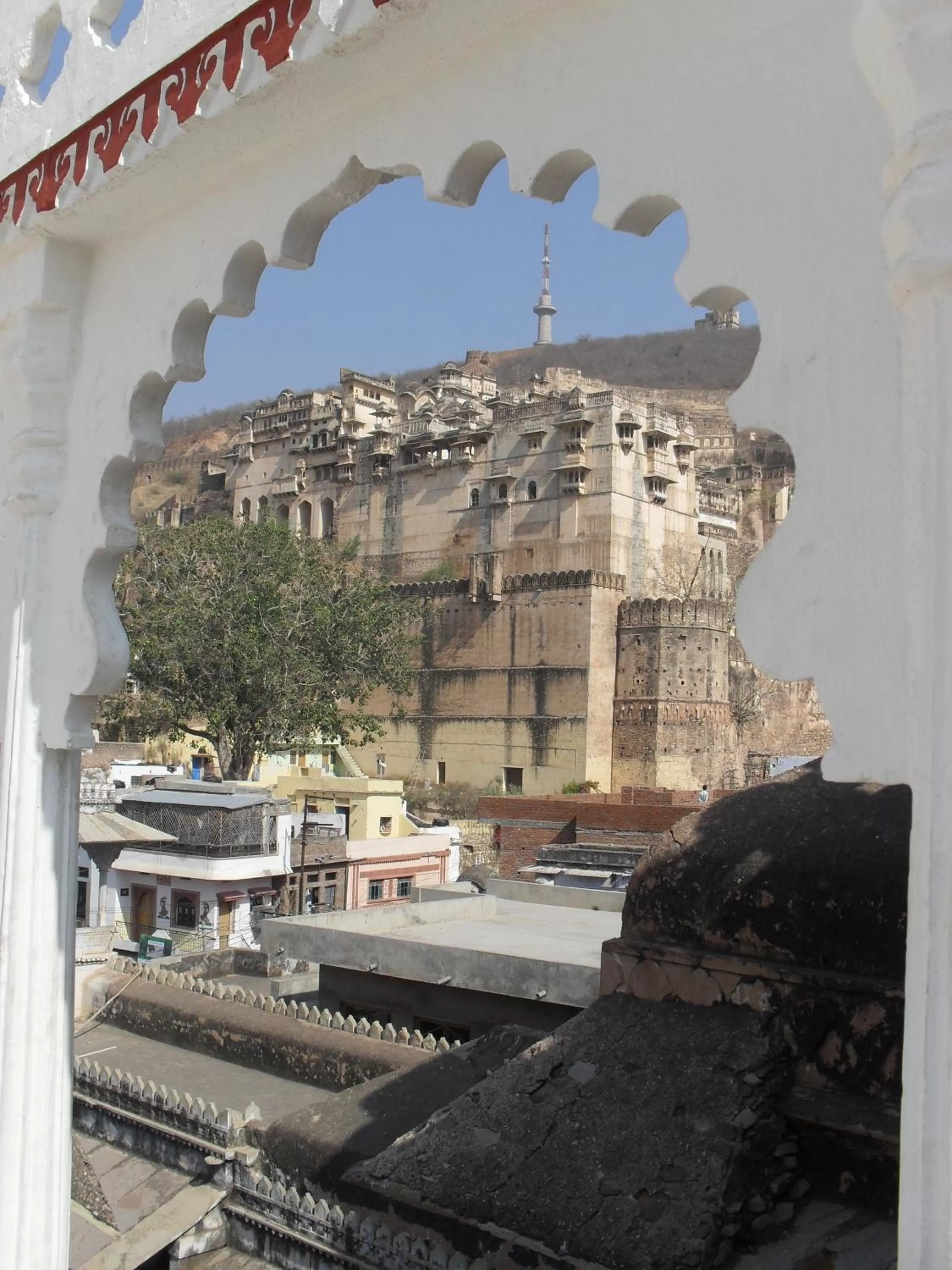 Mountain view in Haveli Taragarh Palace