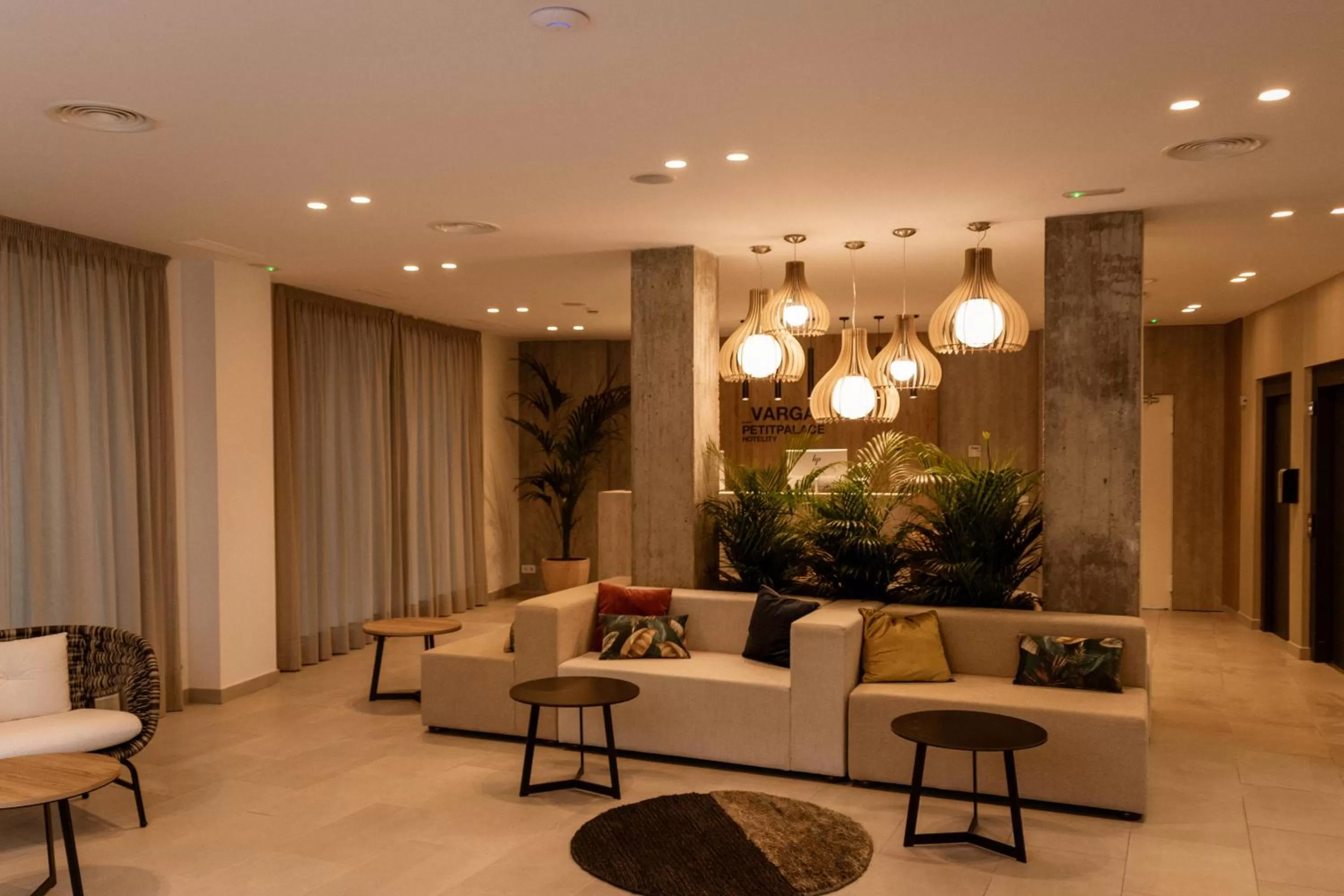 Lobby or reception in Petit Palace Vargas