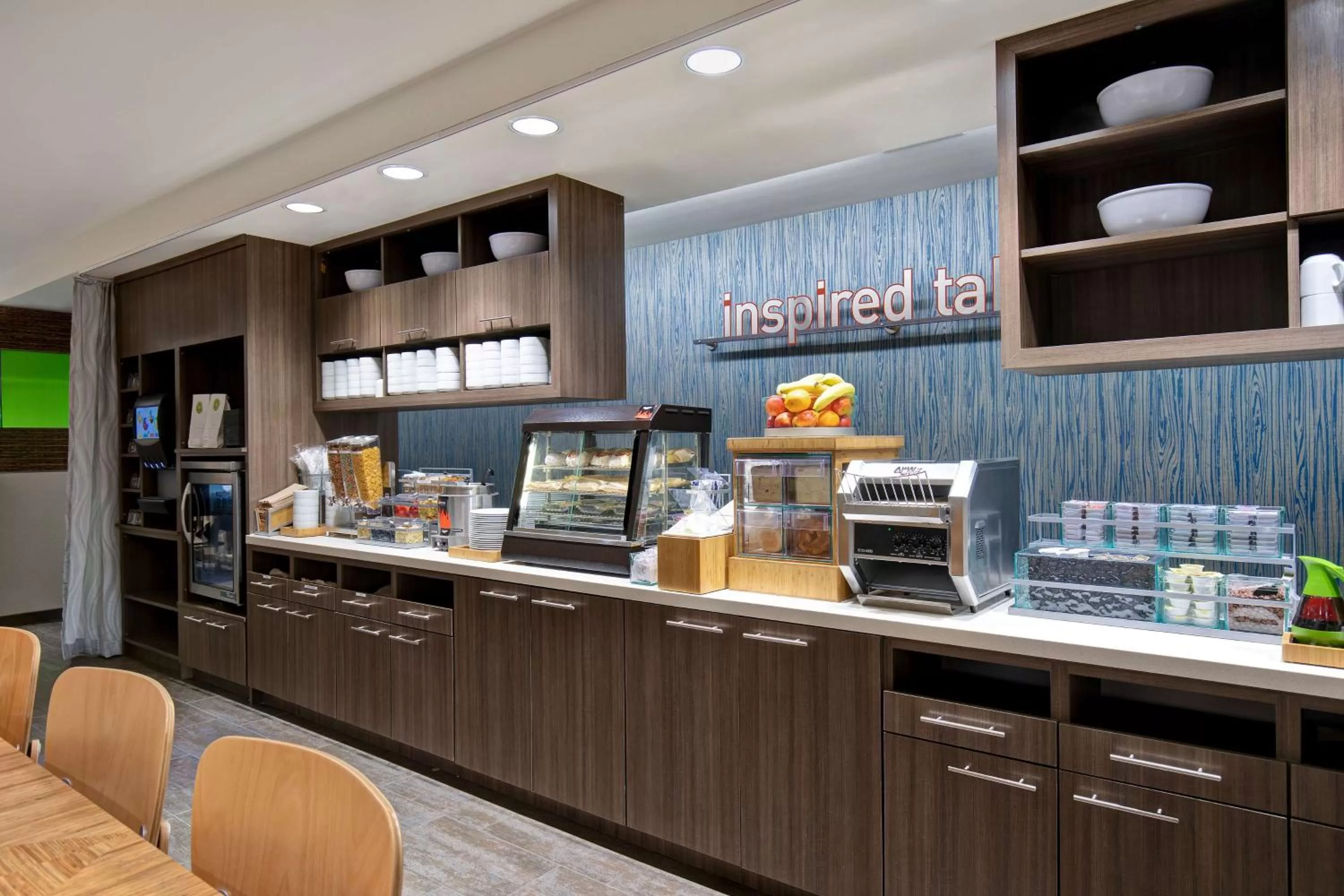 Breakfast in Home2 Suites By Hilton Lewisville Dallas