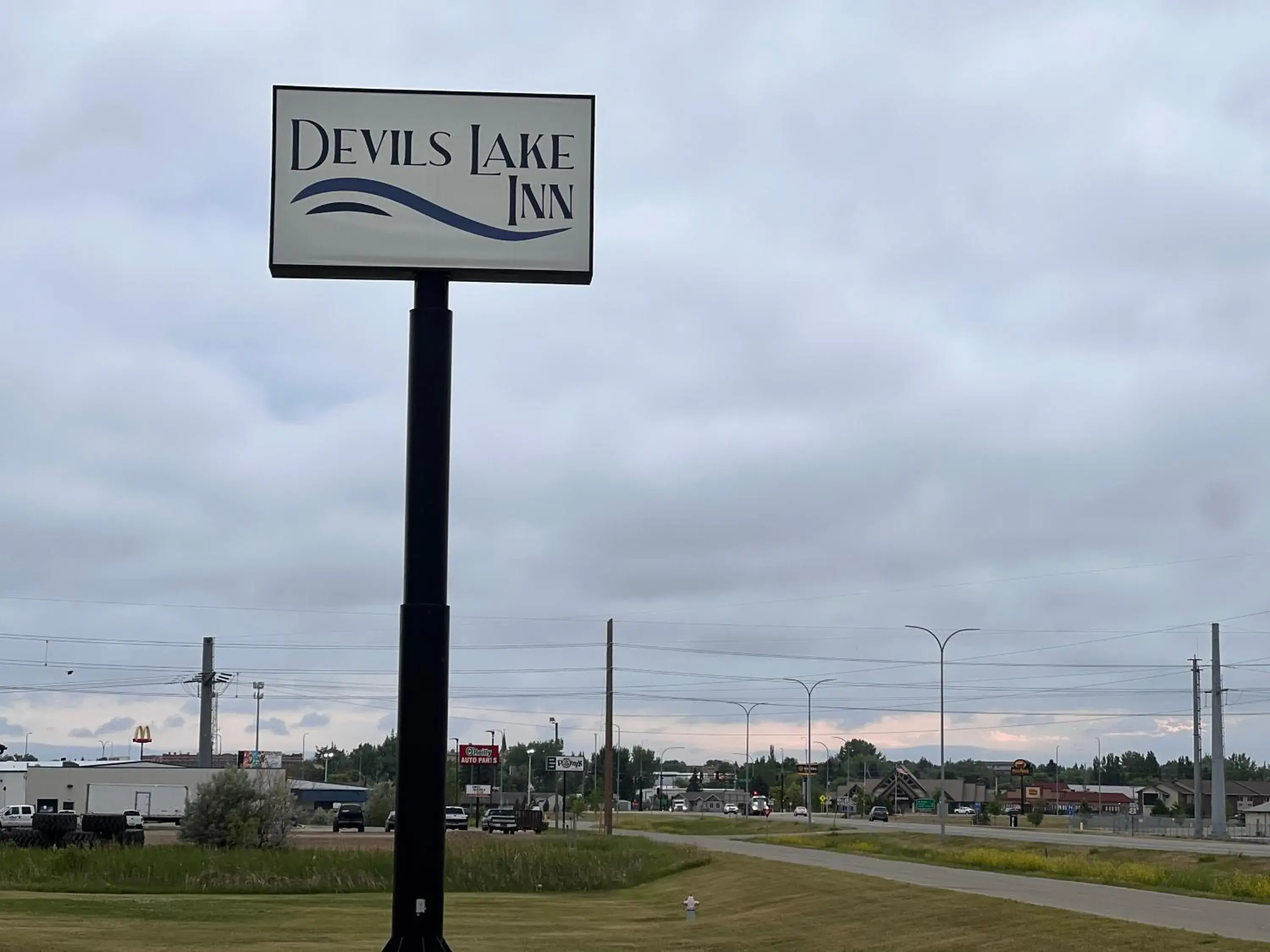 Devils Lake Inn By OYO Near Devils Lake Regional Airport Devils Lake Inn By OYO Near Devils Lake Regional Airport